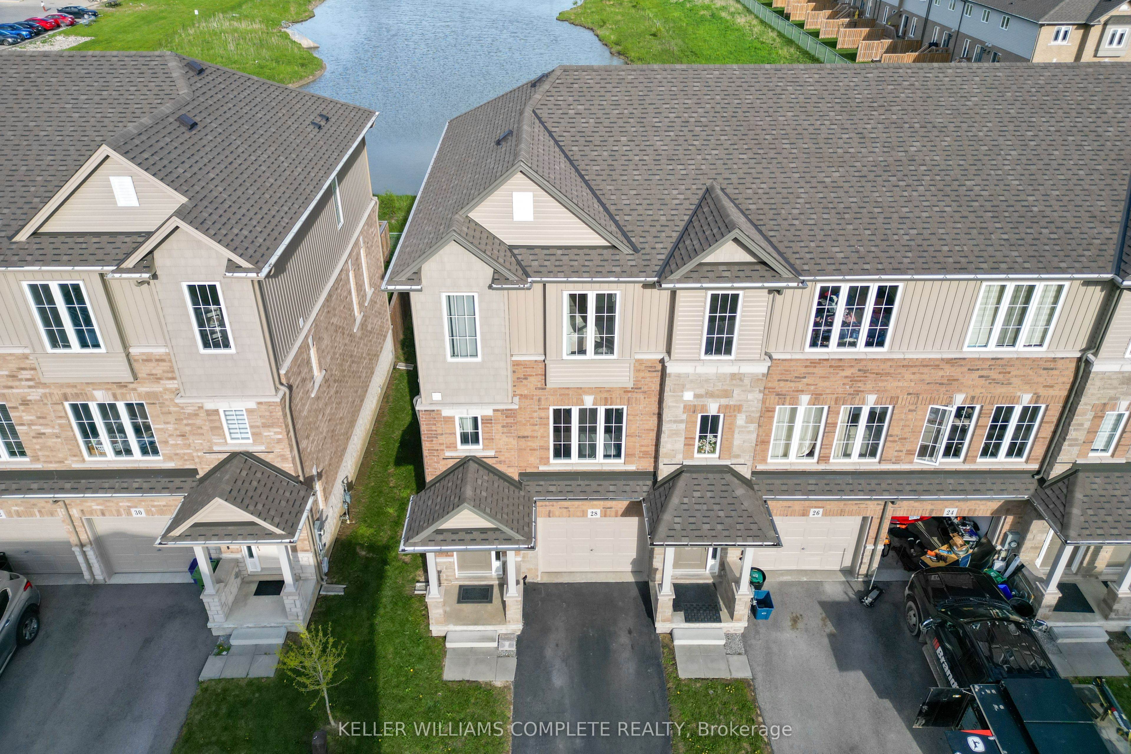 28 Canary Grass Boulevard Property Photo 2