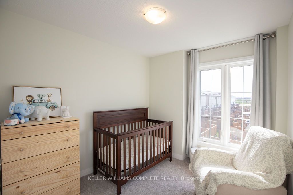 28 Canary Grass Boulevard Property Photo 30
