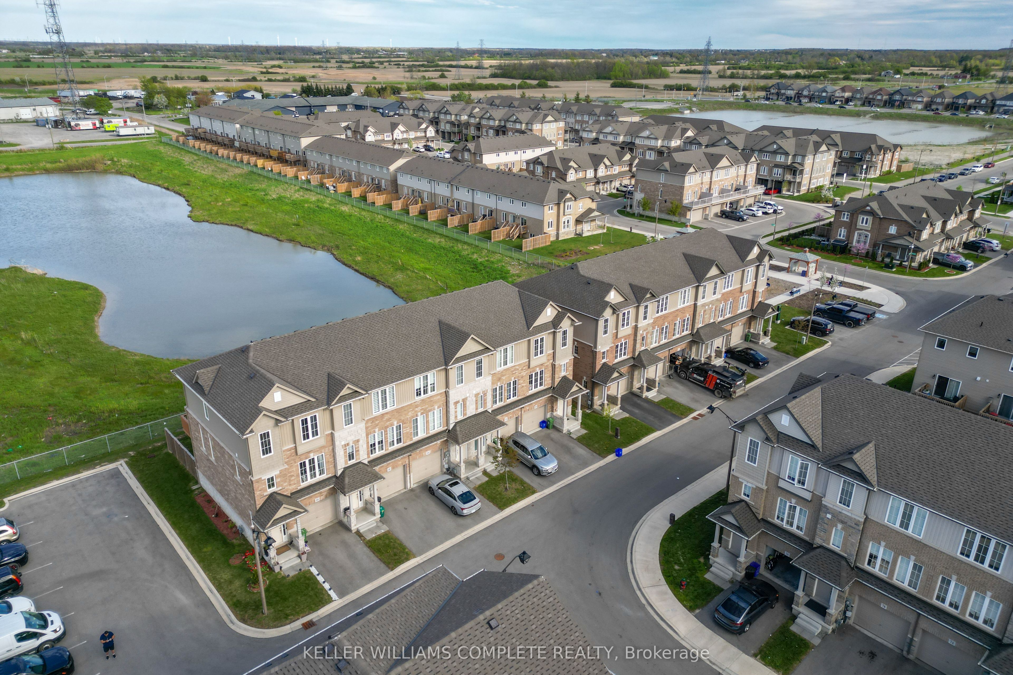 28 Canary Grass Boulevard Property Photo 44