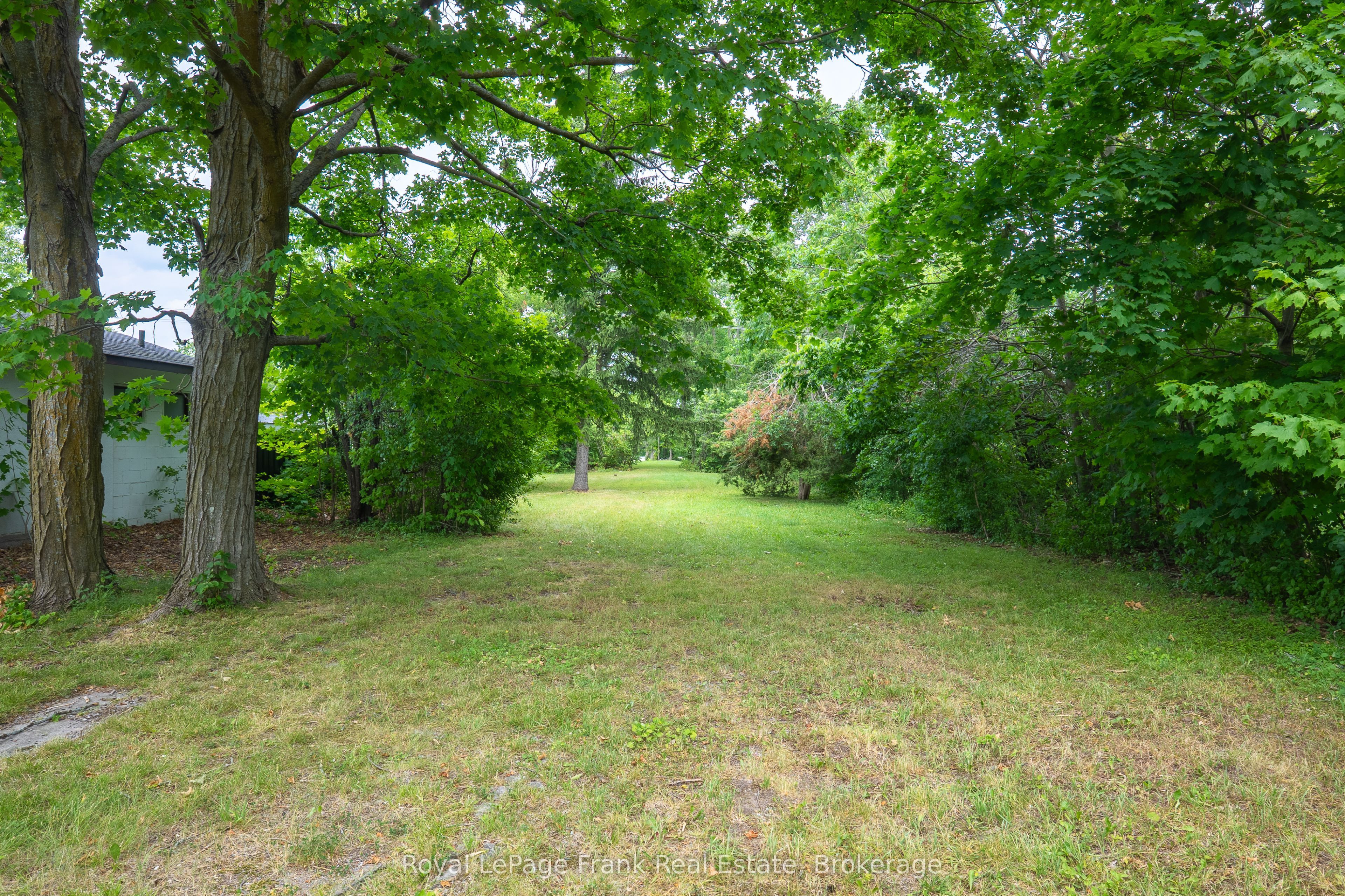 84 Bolton And William Street Property Photo 19