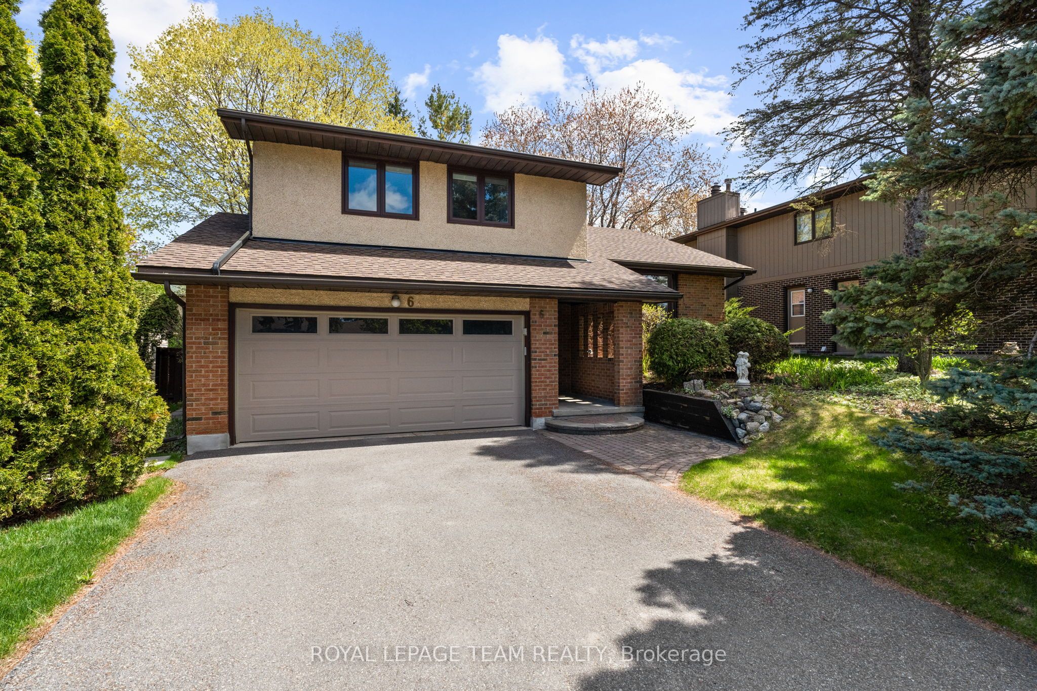 6 Byrd Crescent