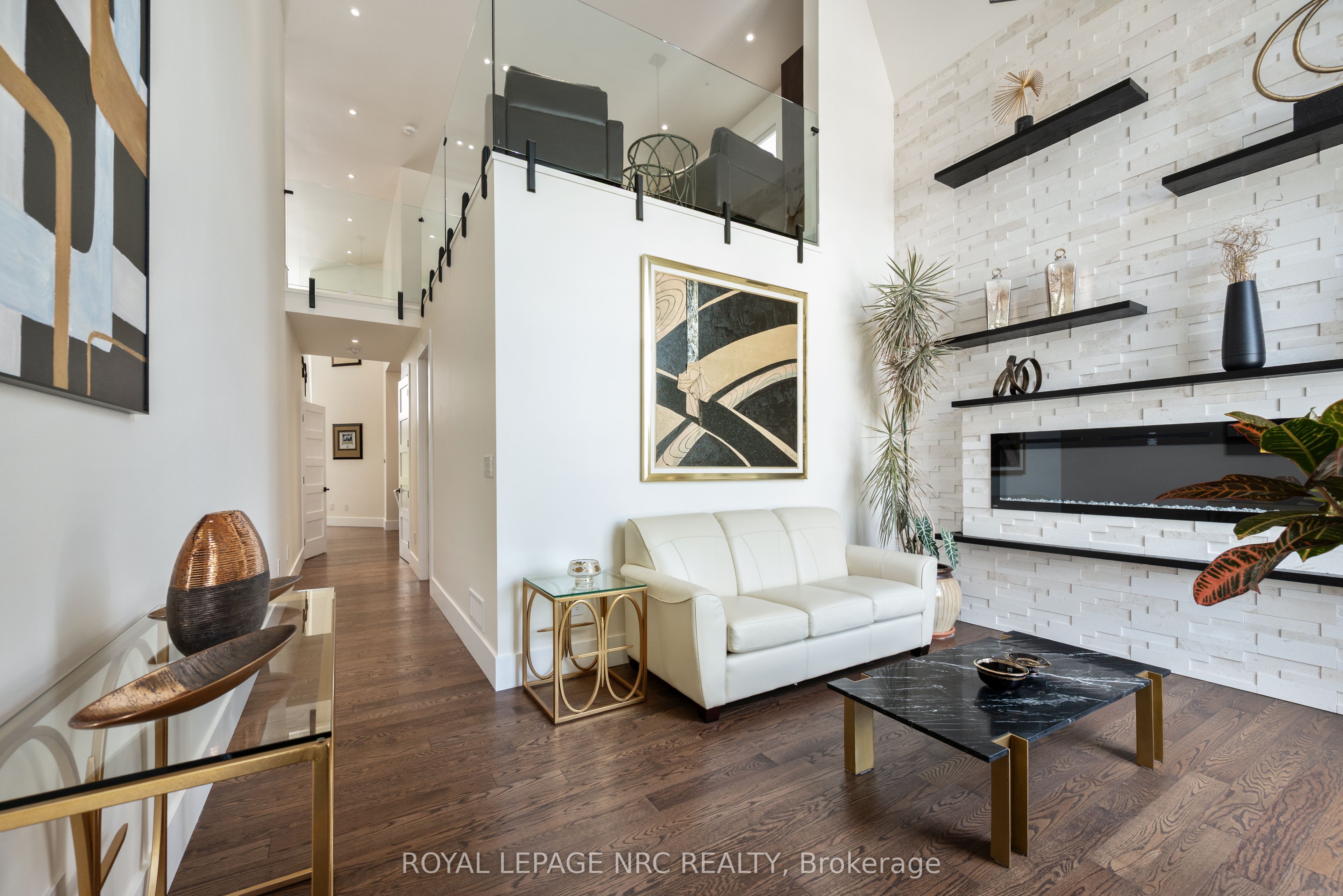 74 Millpond Road Property Photo 6