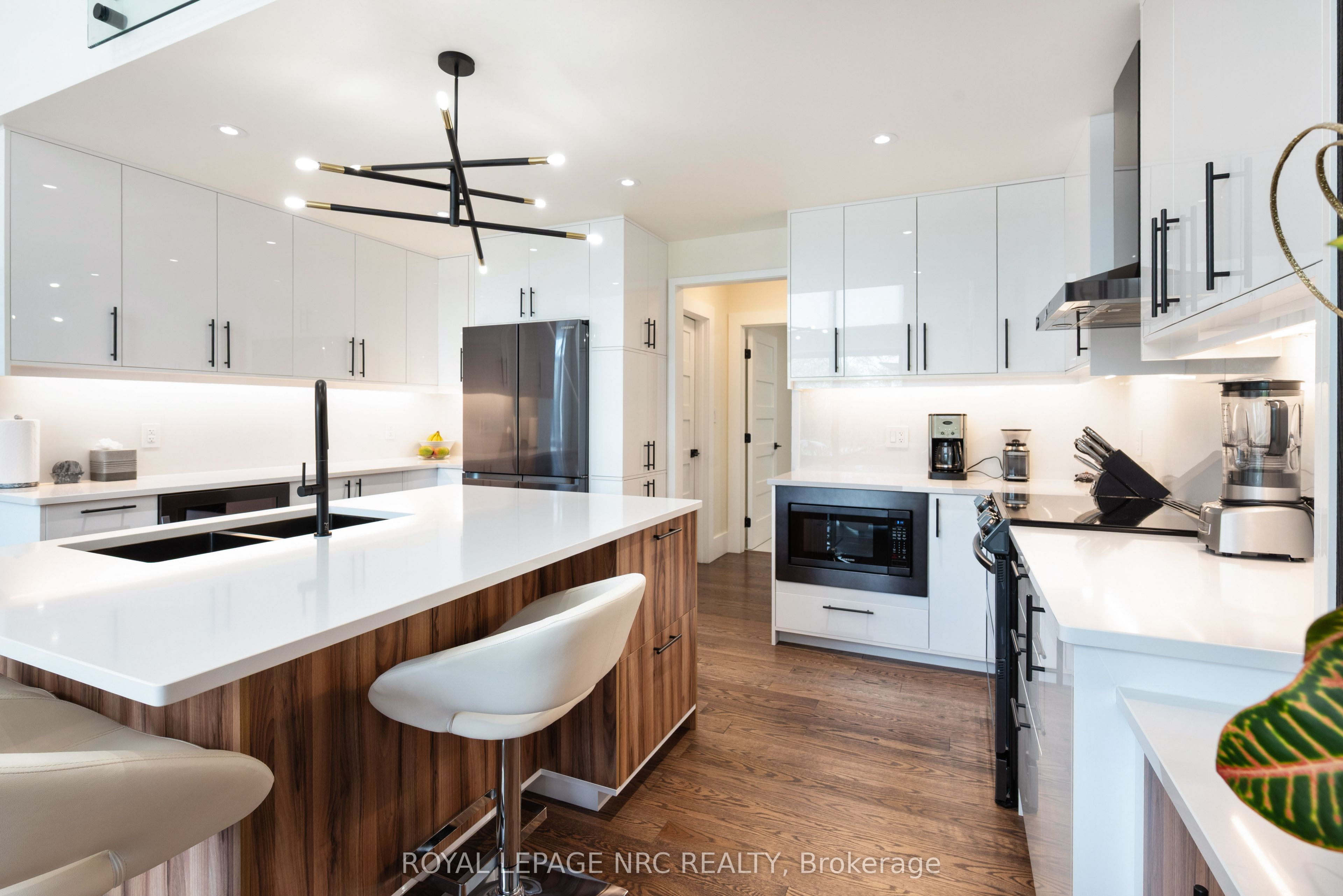 74 Millpond Road Property Photo 13