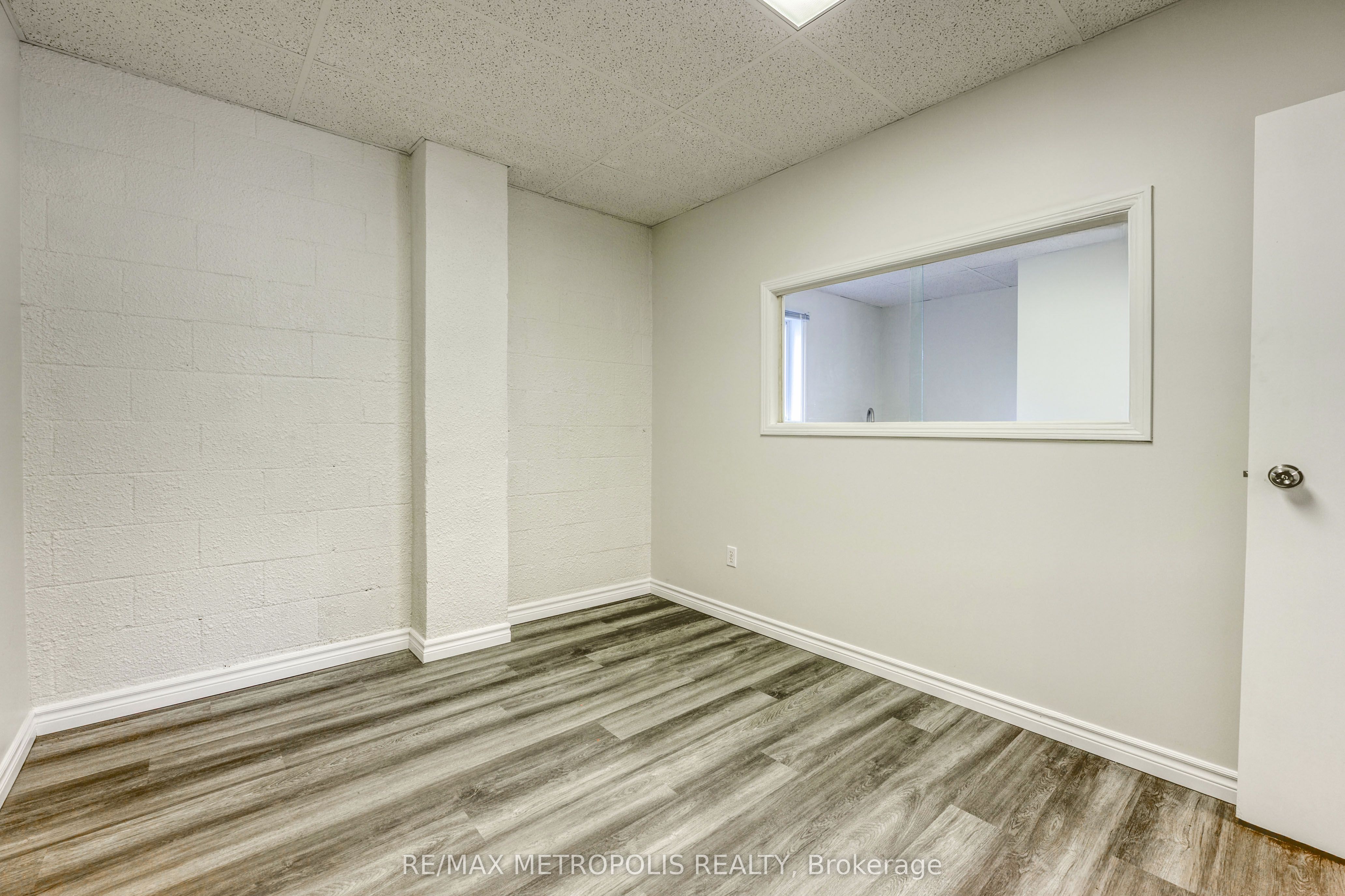 431 Campbell Street Property Photo 21