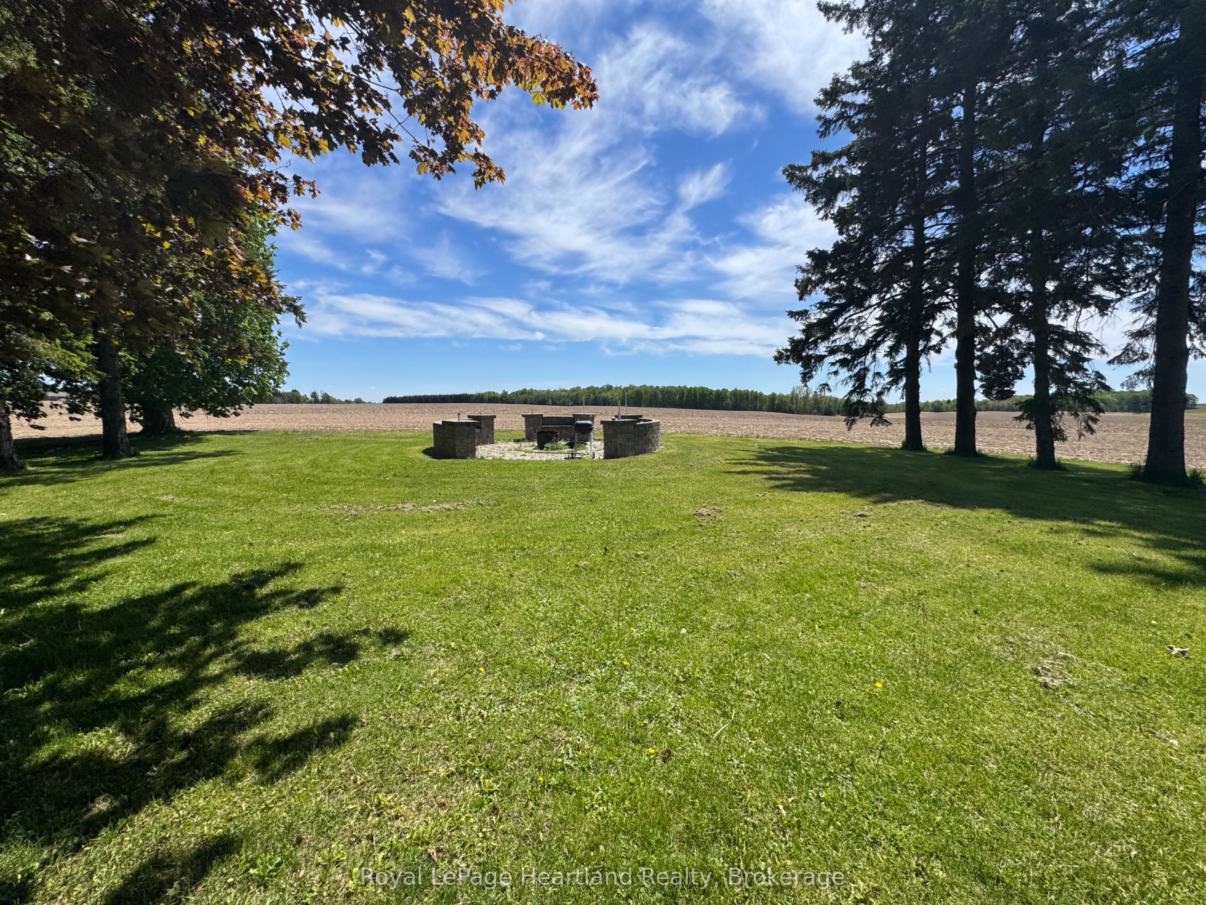 46341 Fordwich Line Property Photo 46
