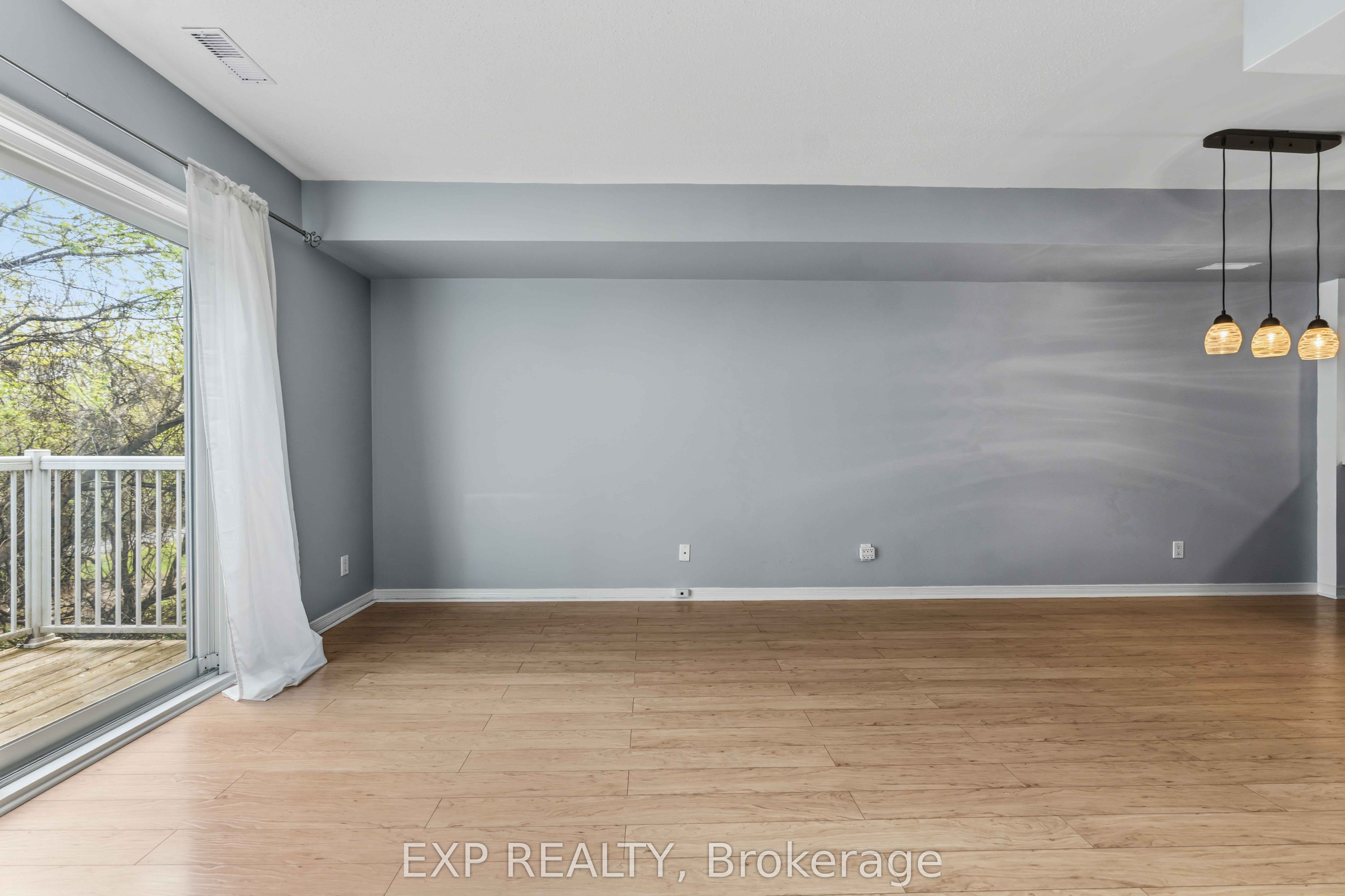 81 Strathaven Private Property Photo 13
