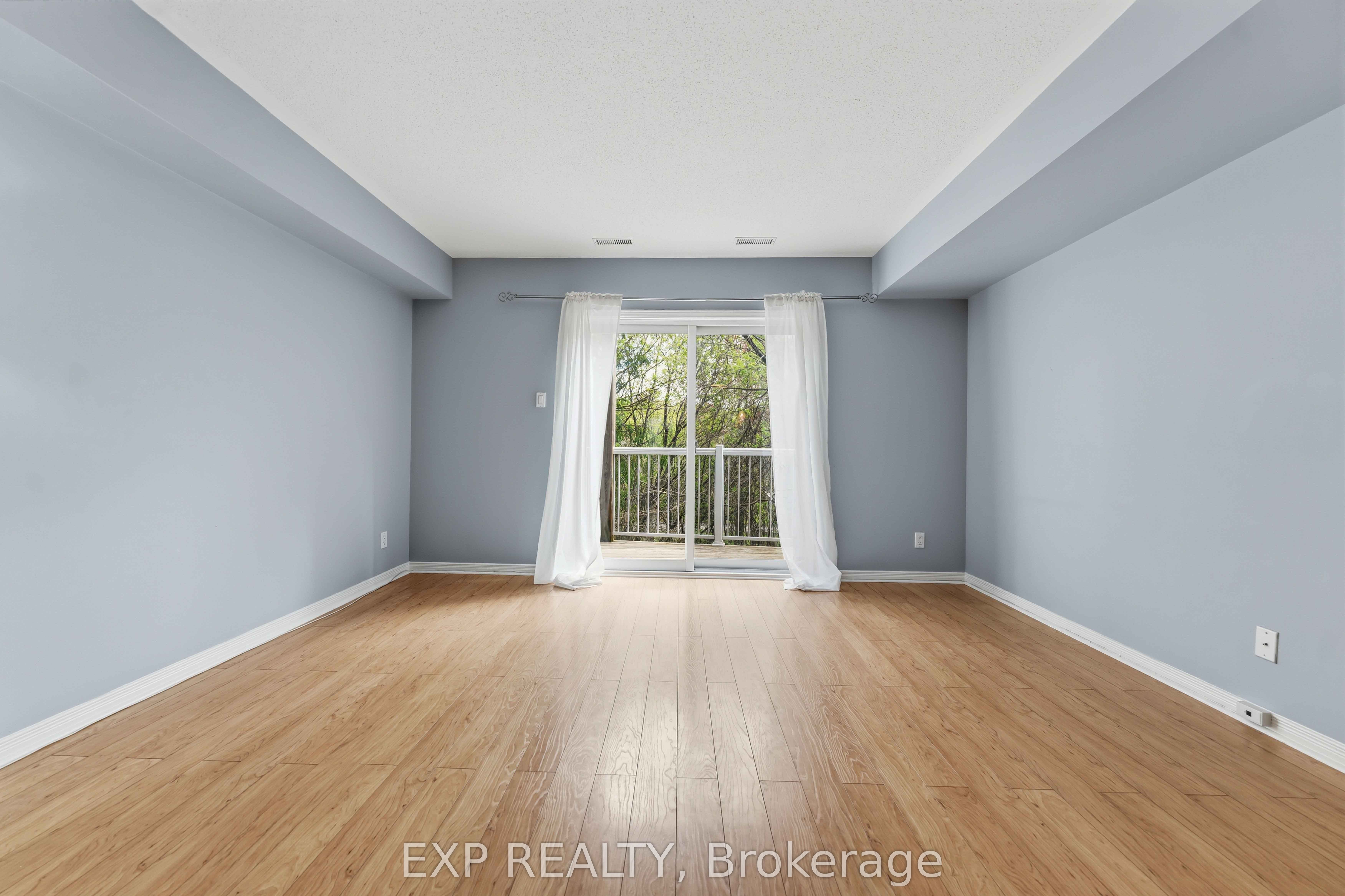81 Strathaven Private Property Photo 14