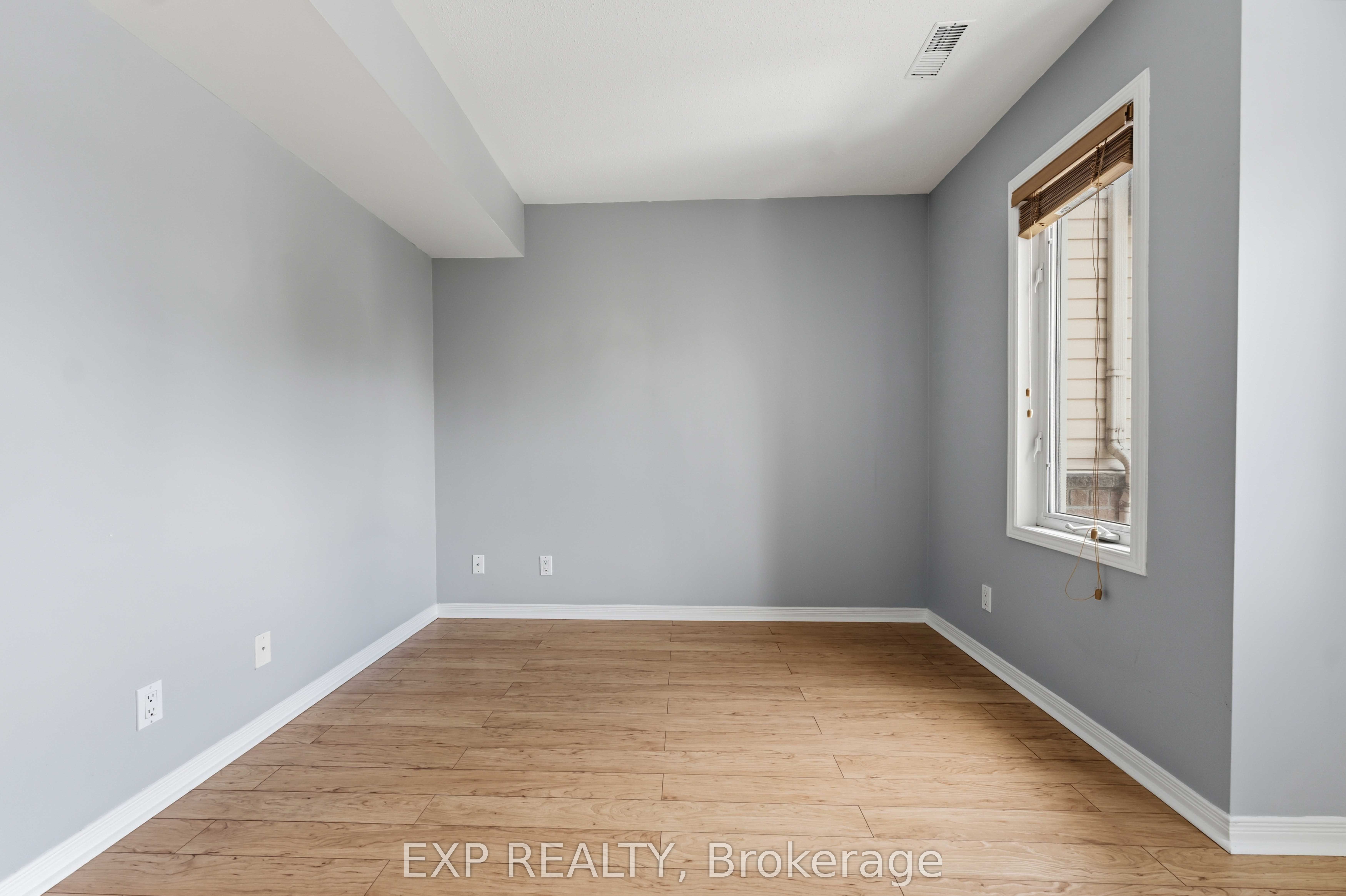81 Strathaven Private Property Photo 18