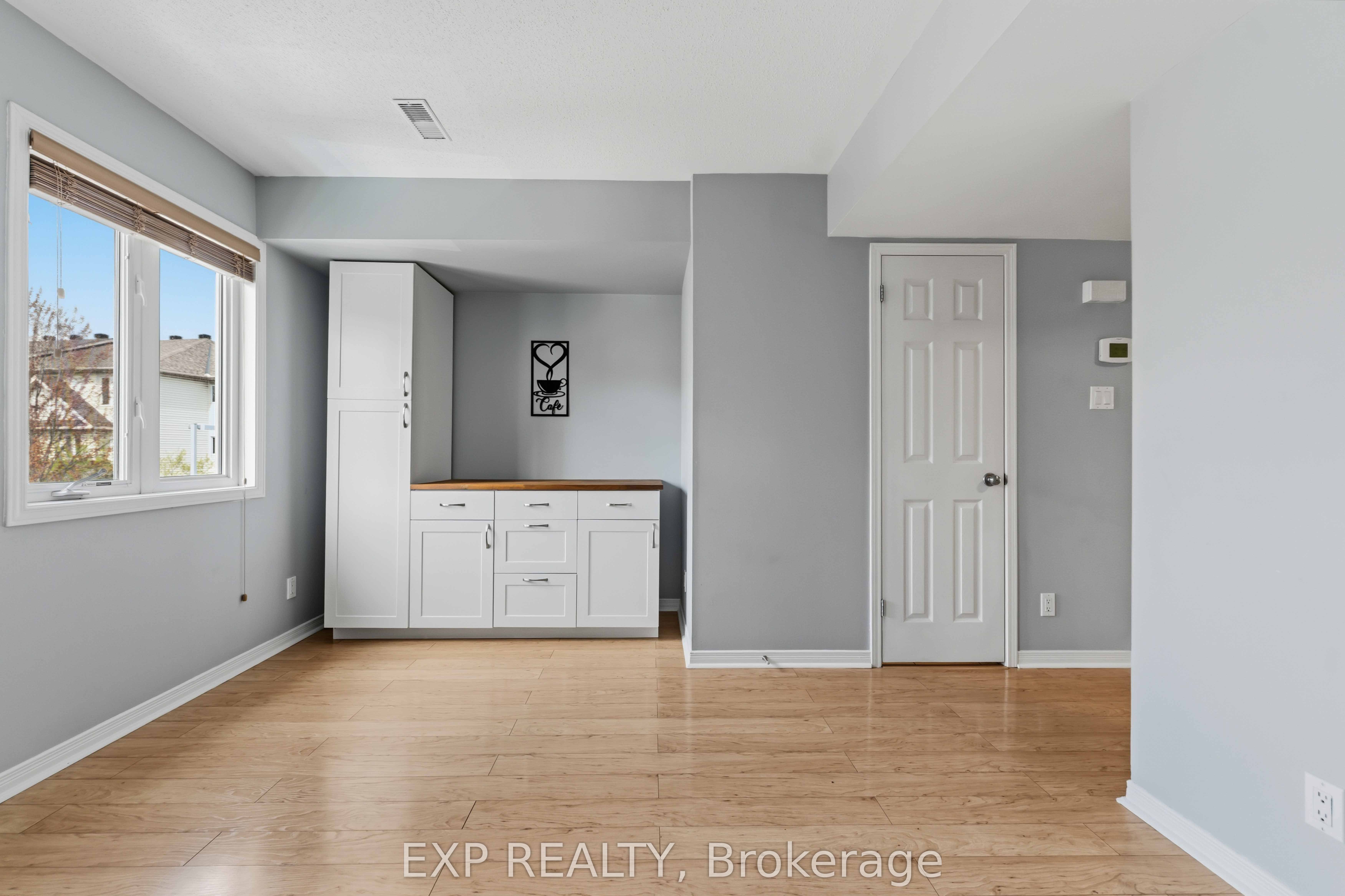 81 Strathaven Private Property Photo 21