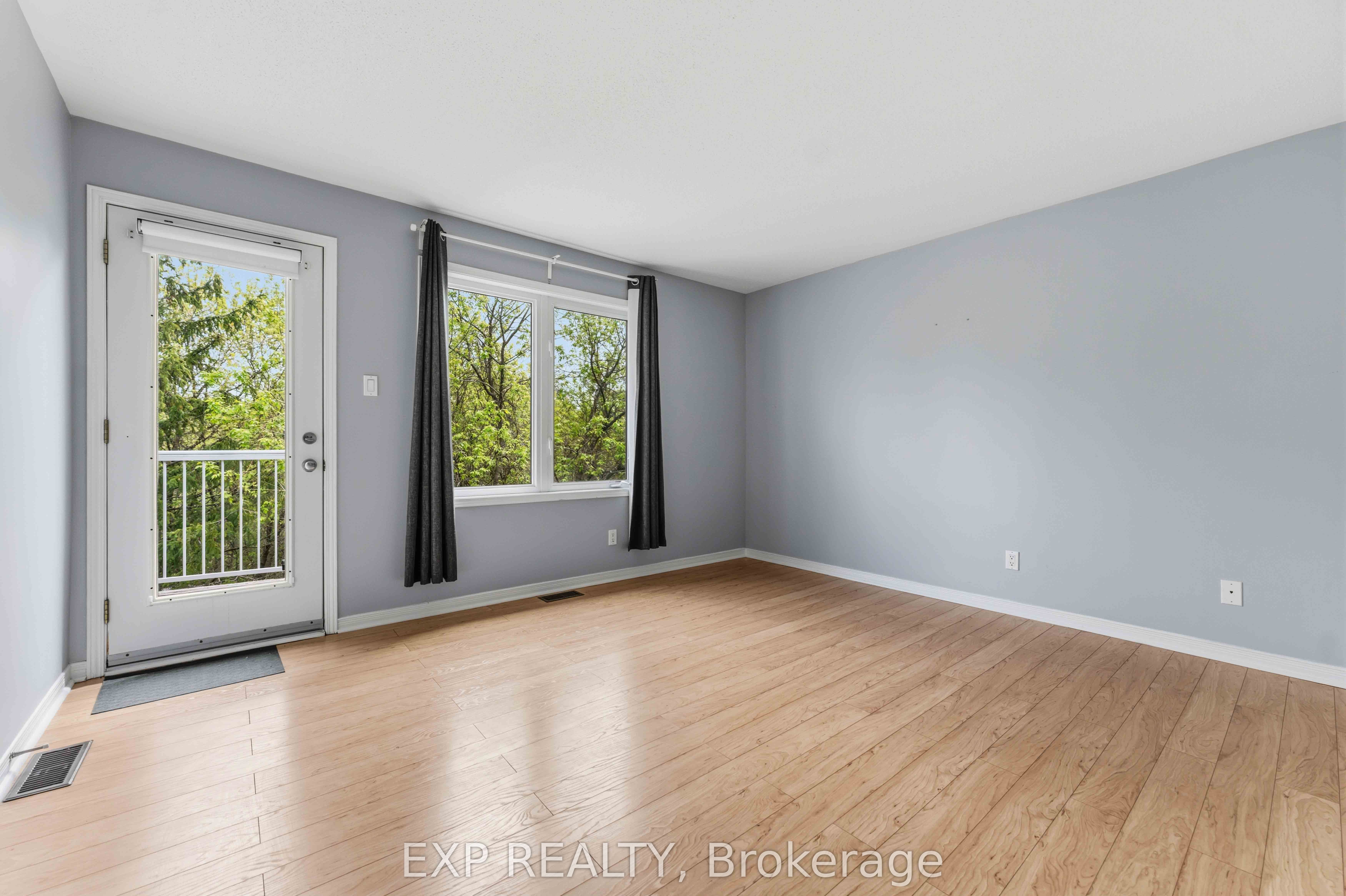 81 Strathaven Private Property Photo 26