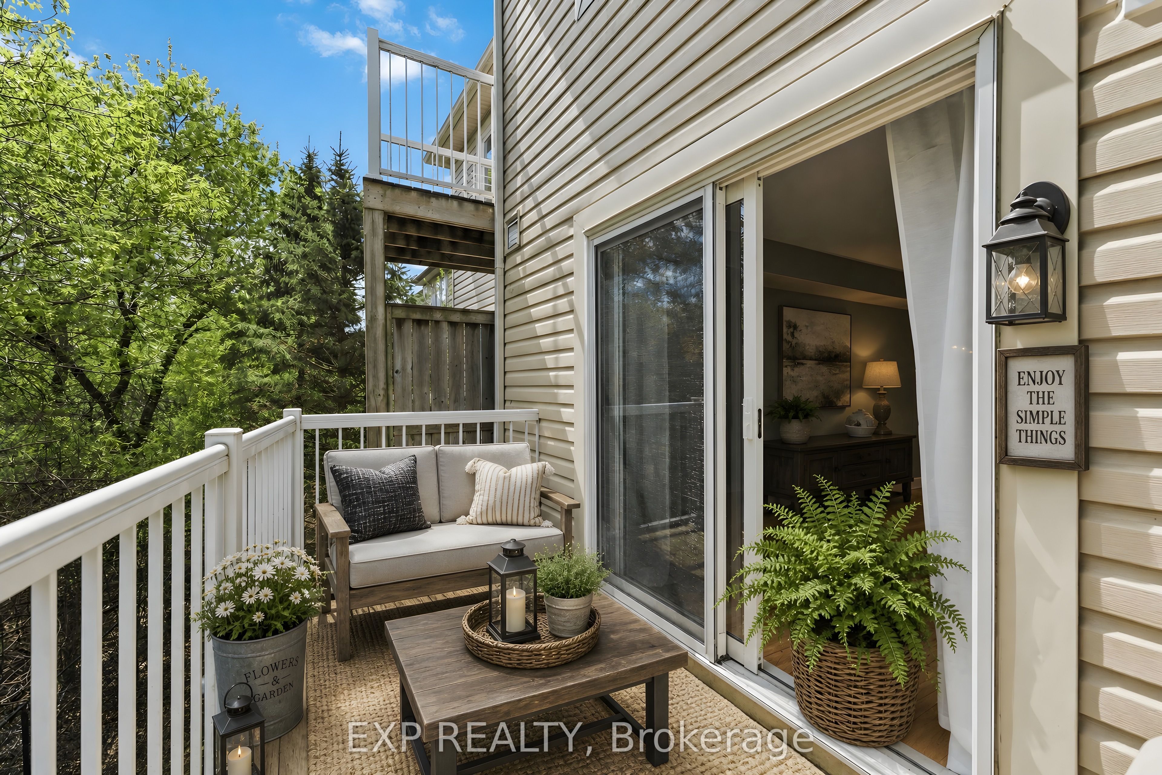 81 Strathaven Private Property Photo 37