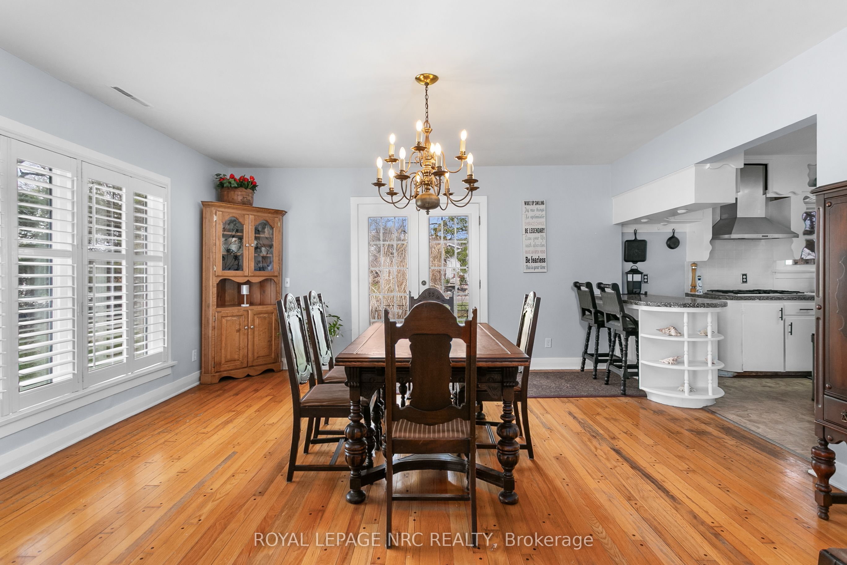 3208 Young Avenue Property Photo 8