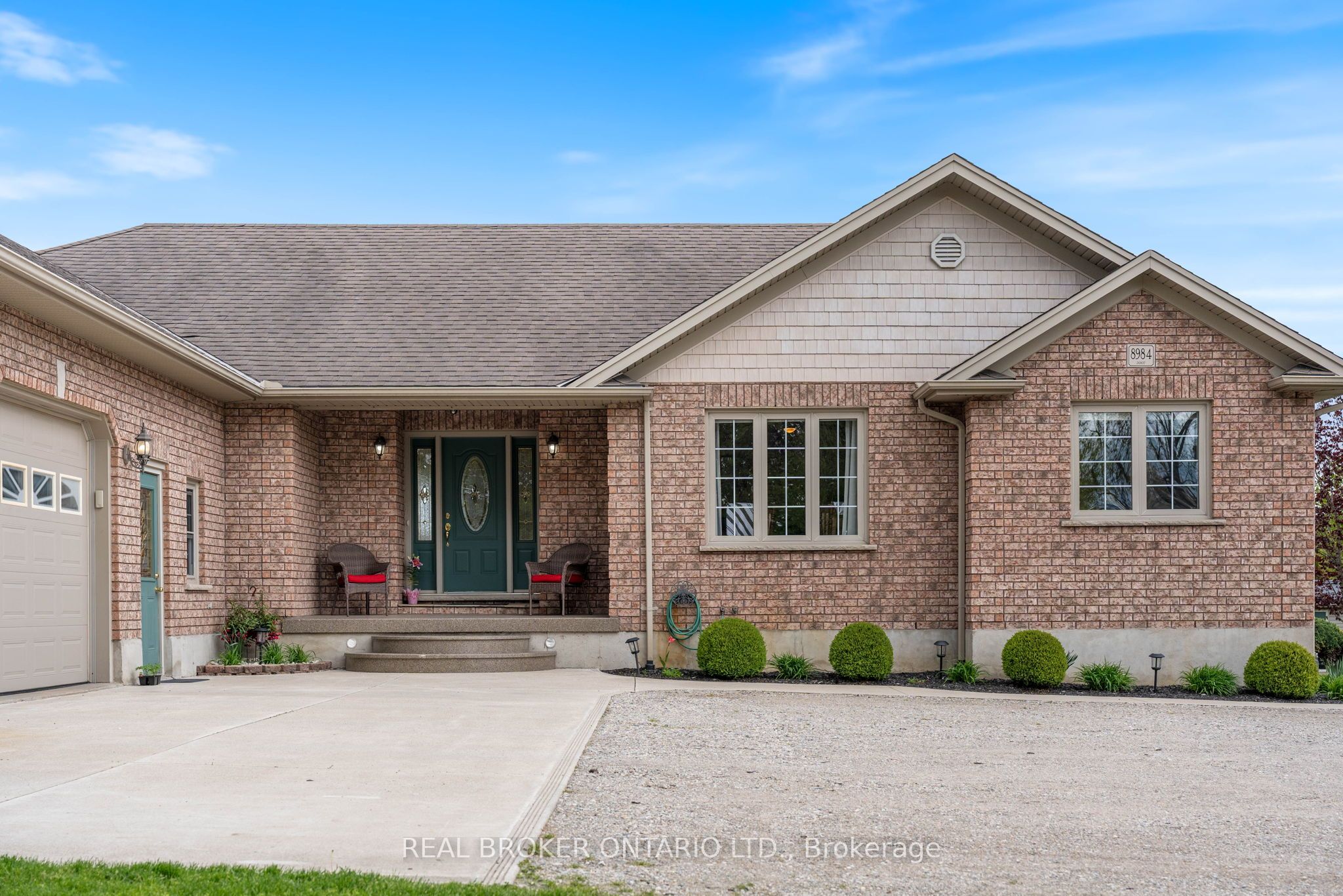 8984 Plank Road Property Photo 3