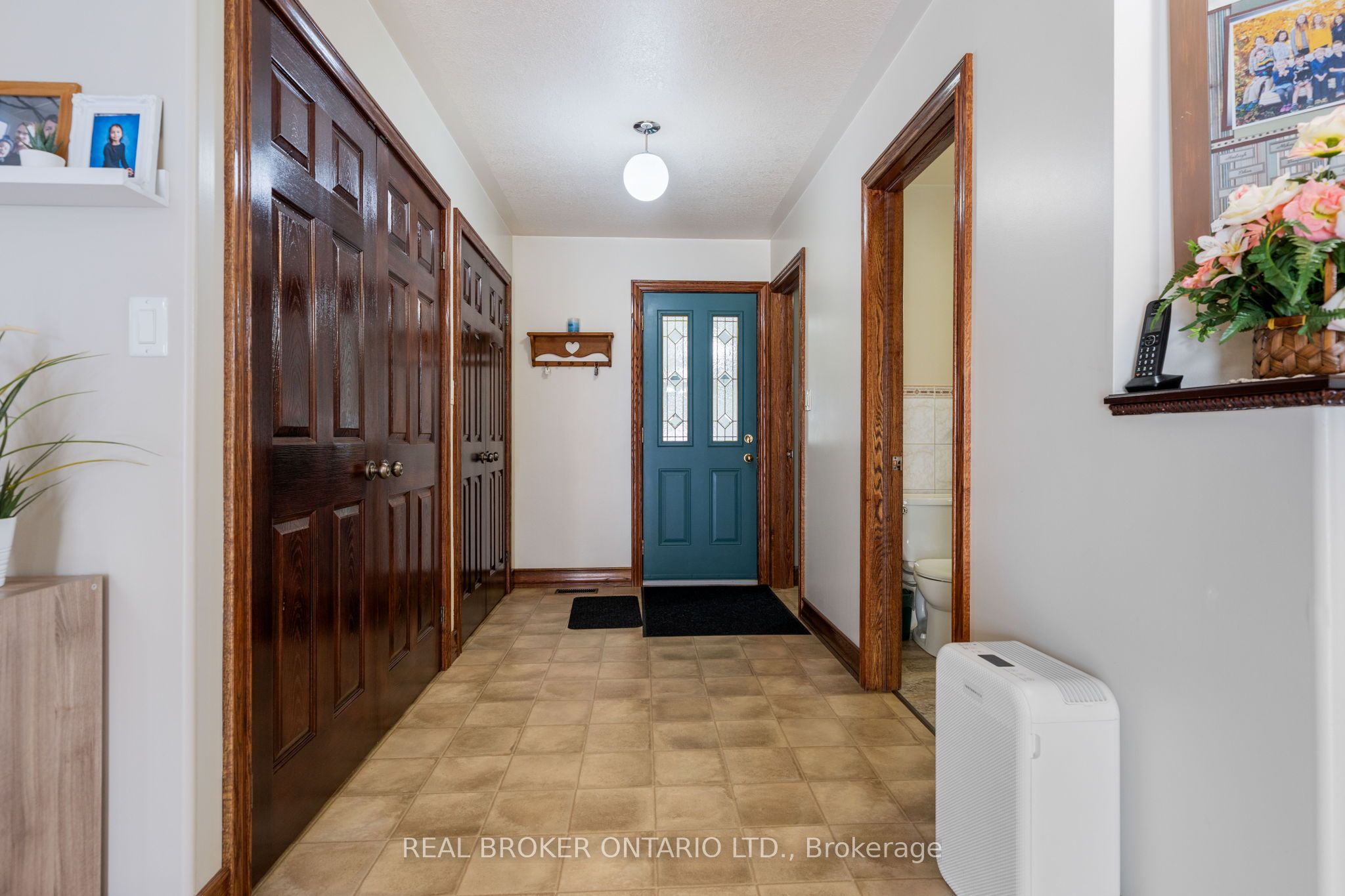 8984 Plank Road Property Photo 5