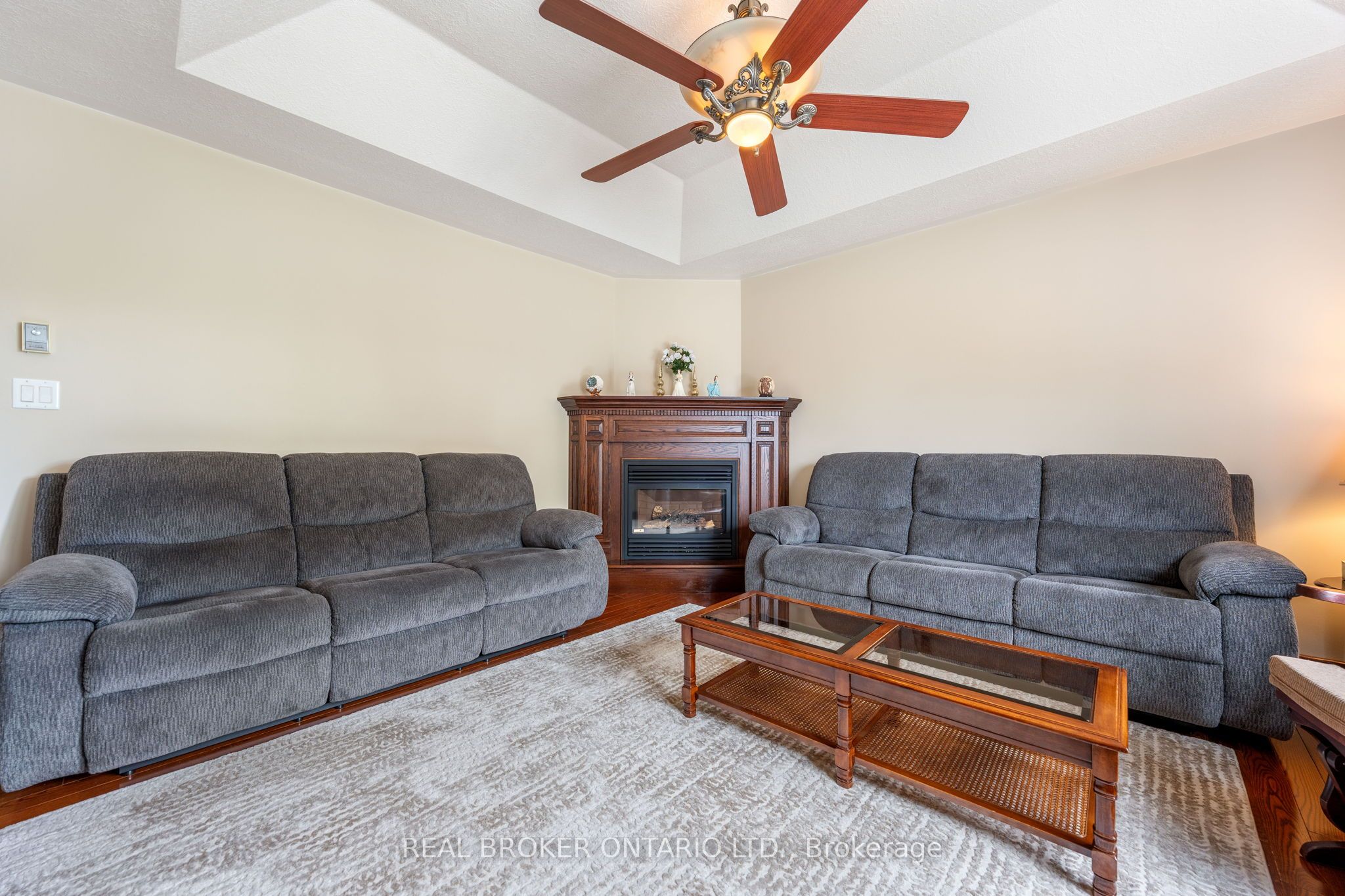 8984 Plank Road Property Photo 6