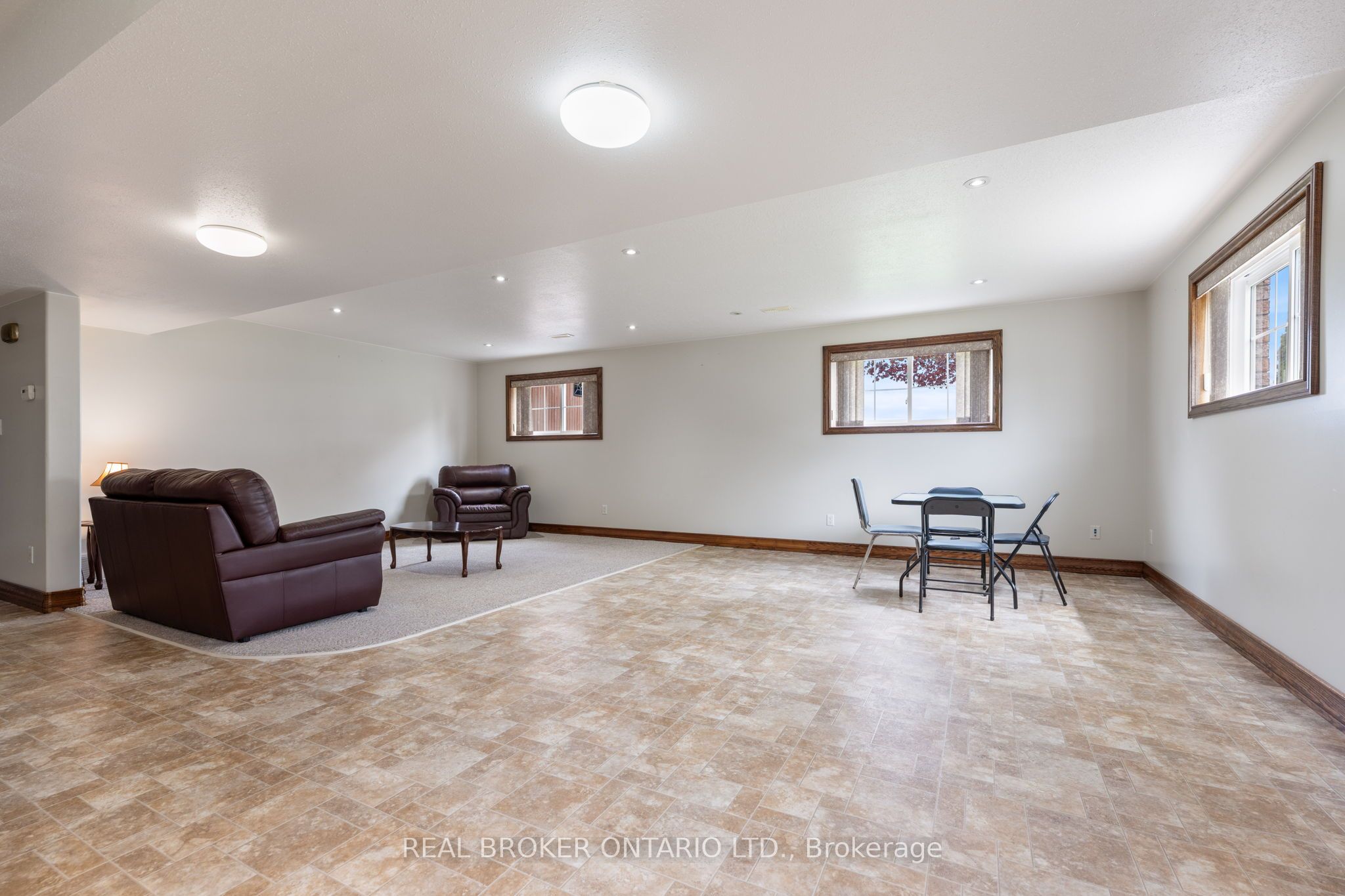 8984 Plank Road Property Photo 22