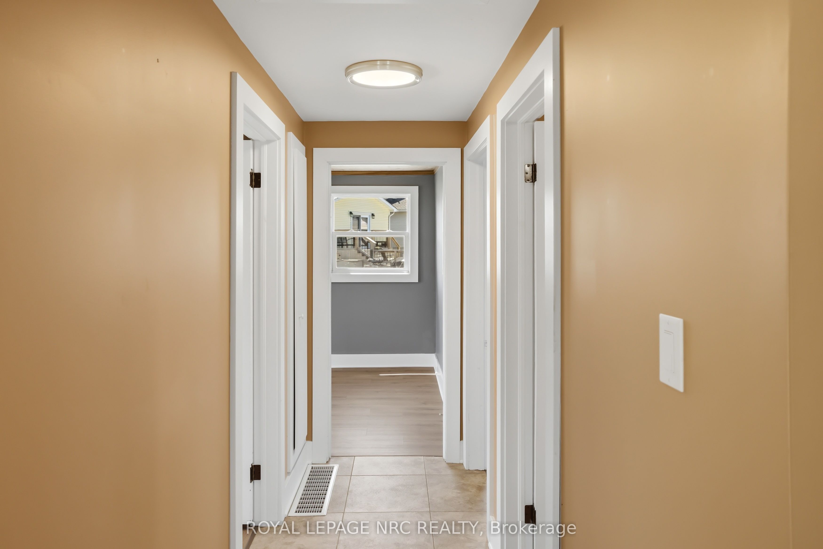 11 White Avenue Property Photo 27