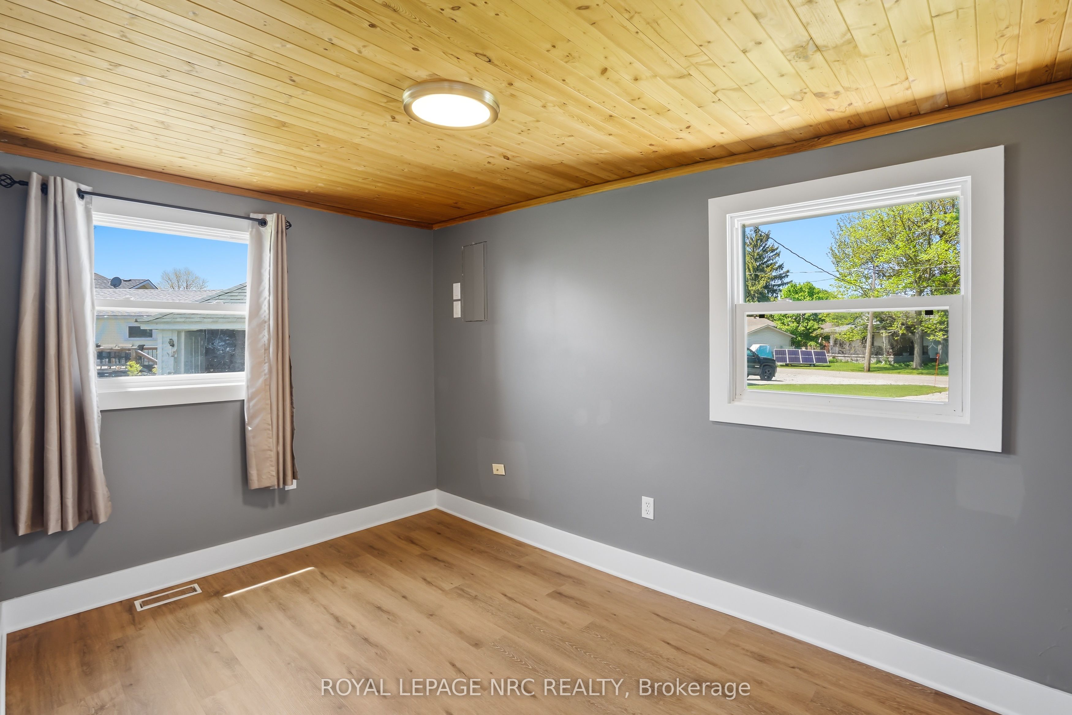 11 White Avenue Property Photo 32
