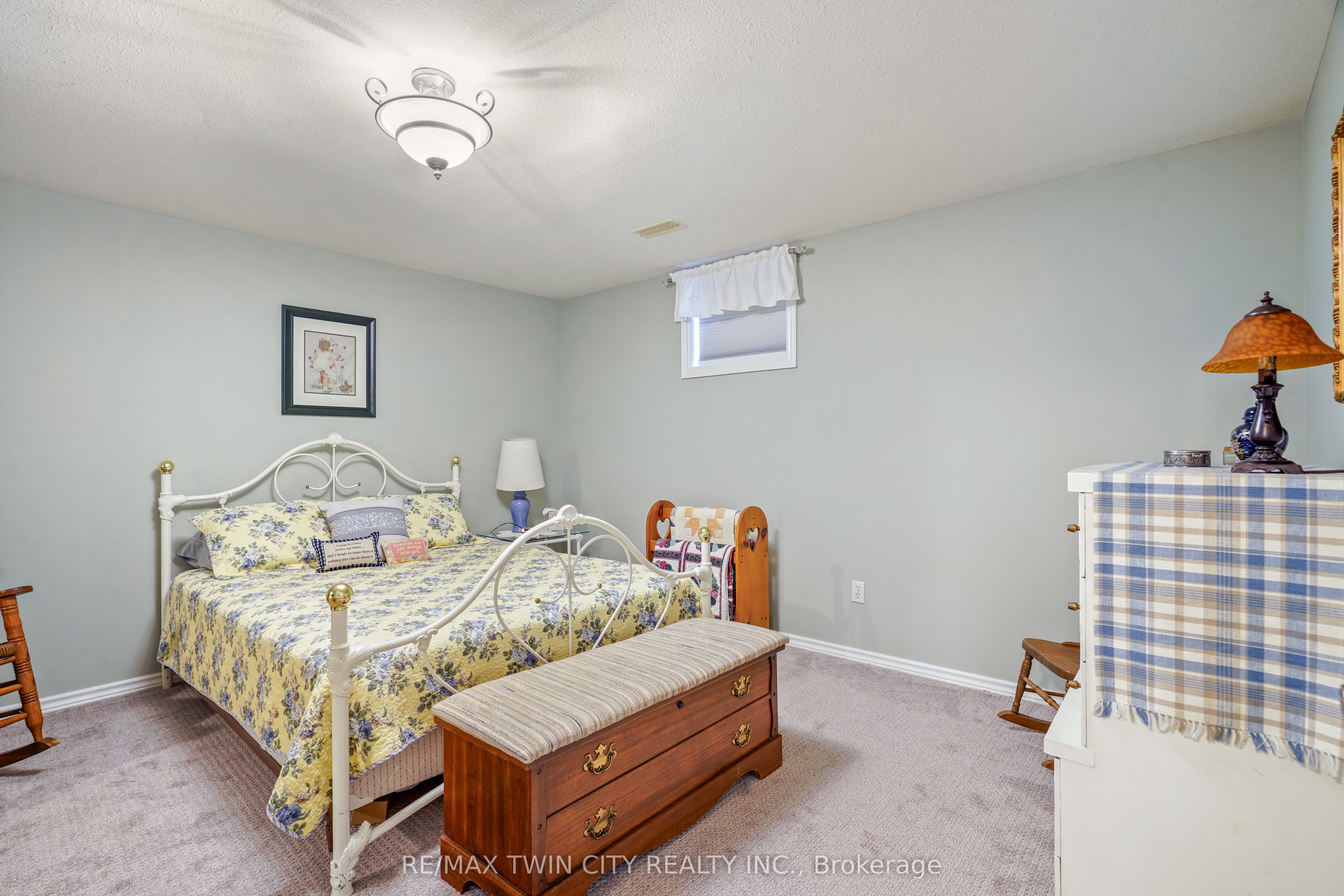 24 Griffiths Drive 9 Property Photo 21