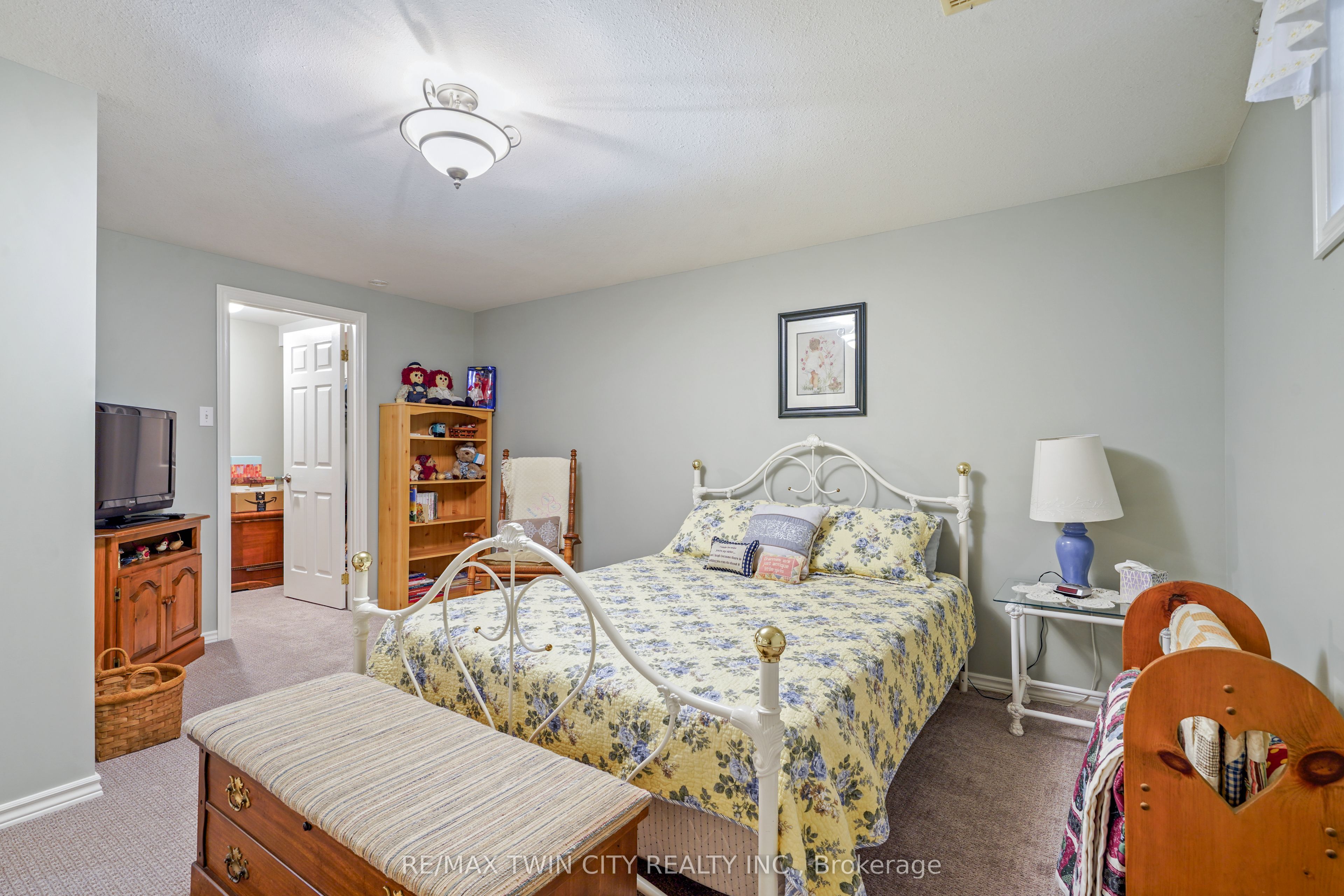 24 Griffiths Drive 9 Property Photo 22