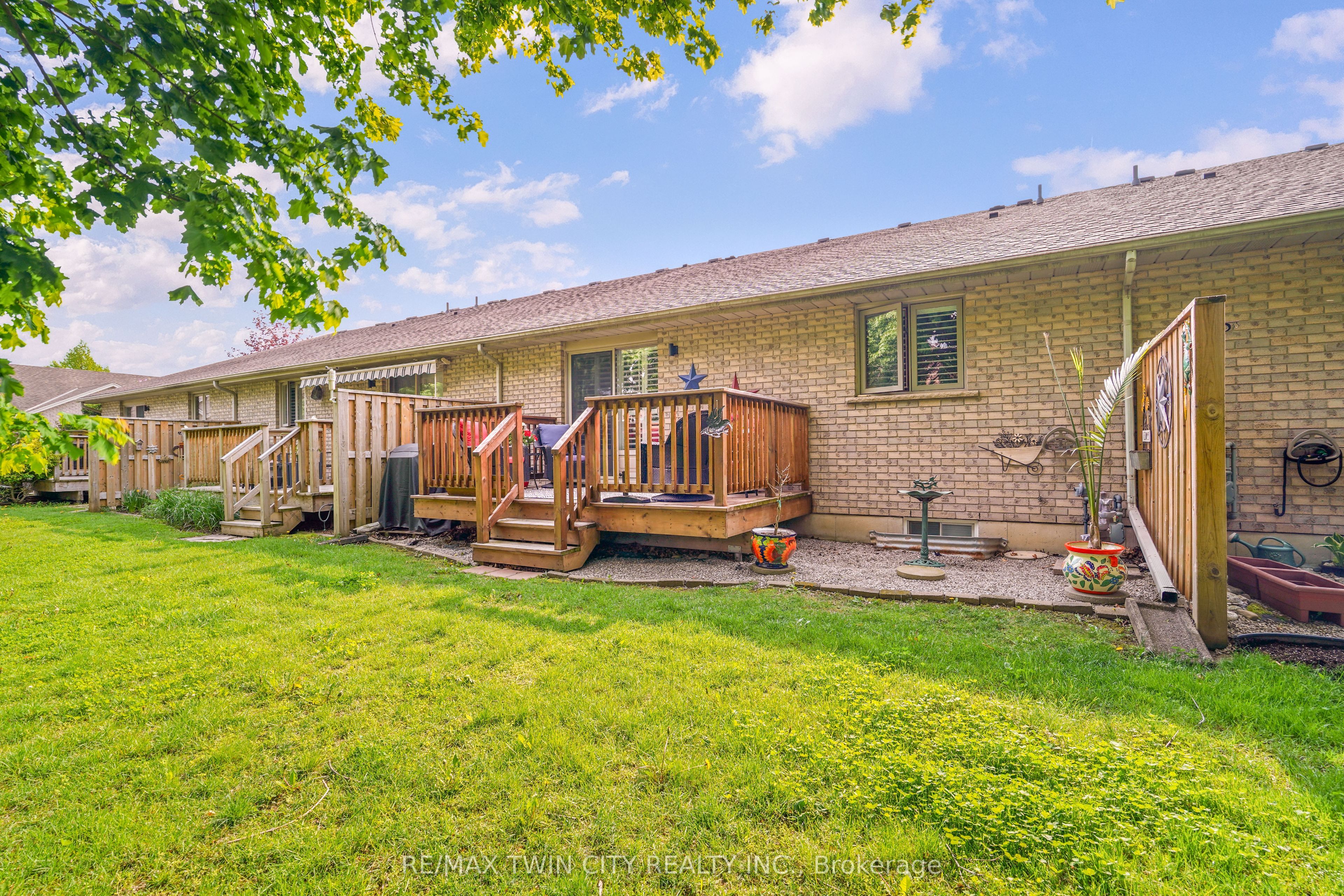24 Griffiths Drive 9 Property Photo 34