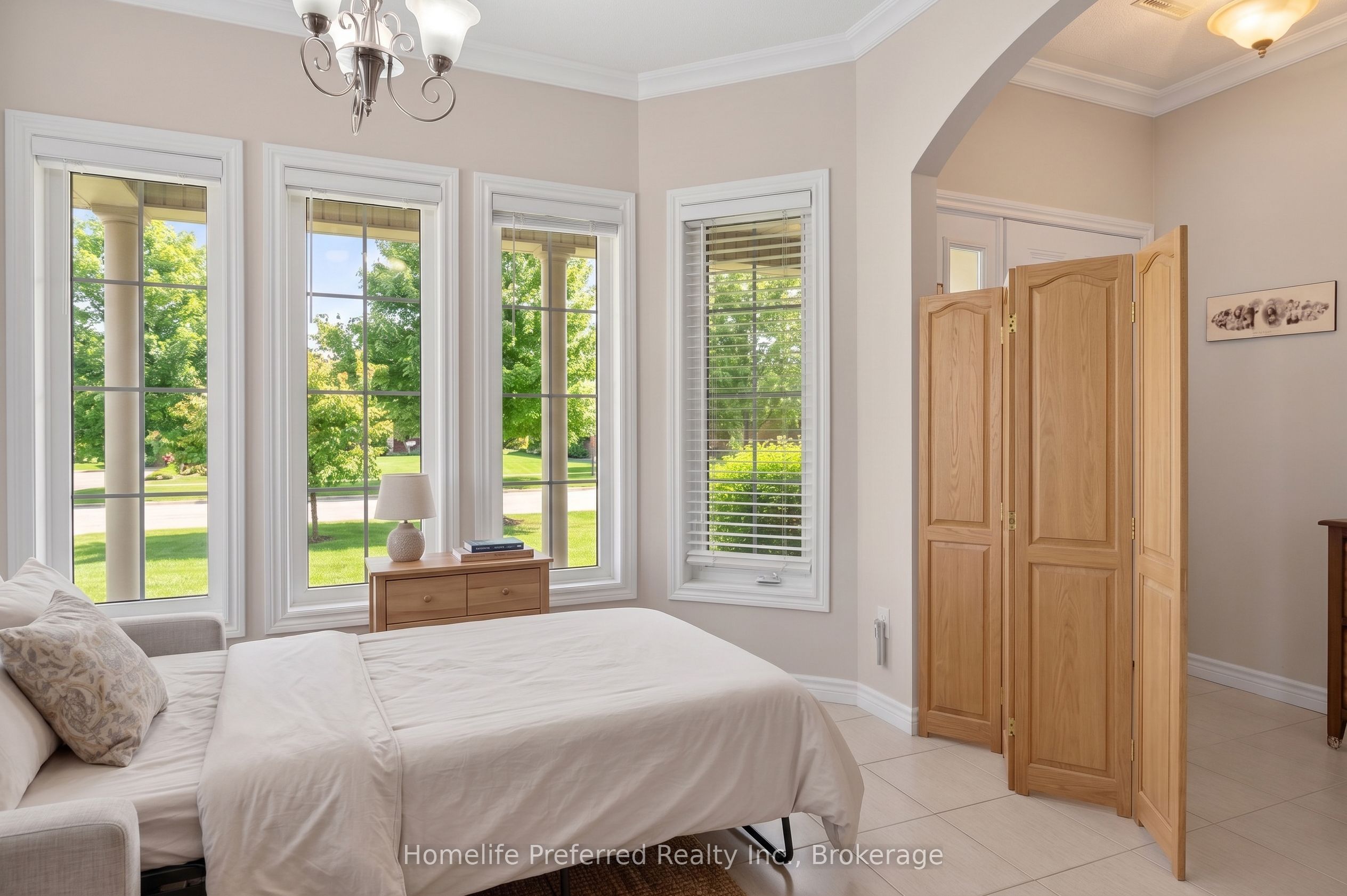 2 Calberry Court Property Photo 6