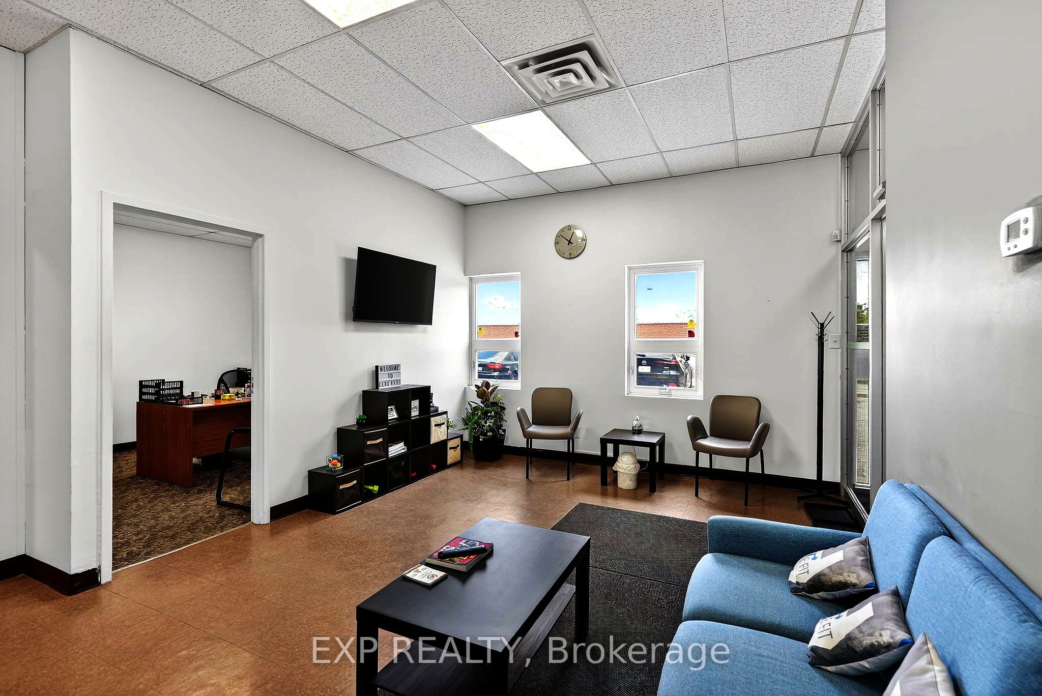 159 Colonnade Road Property Photo 9