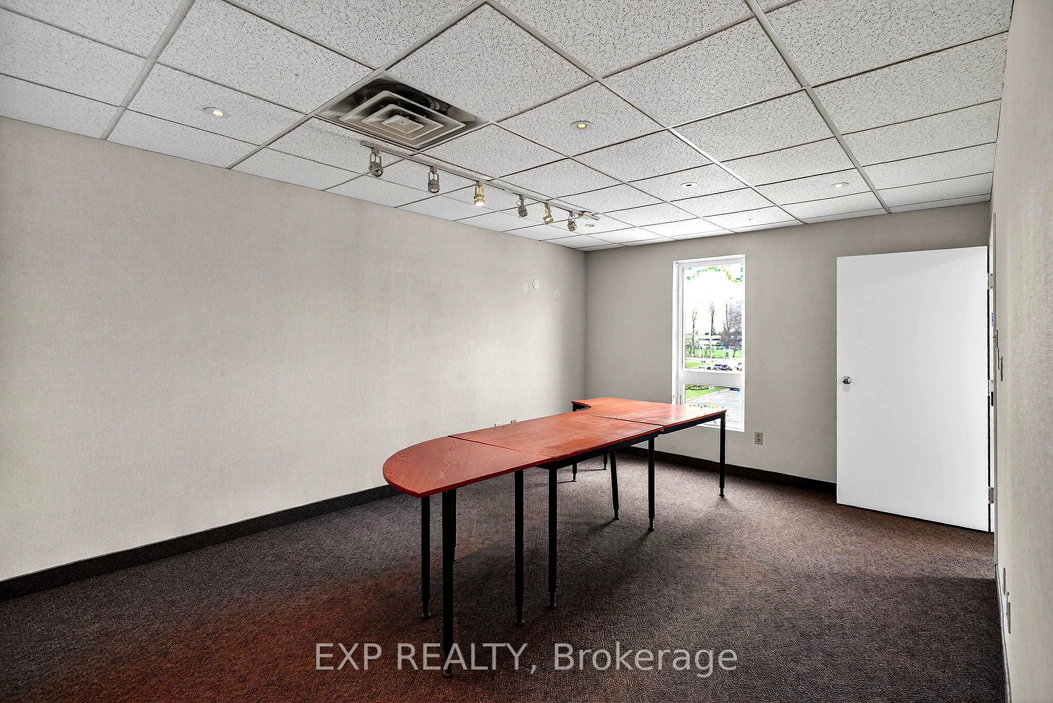 159 Colonnade Road Property Photo 13
