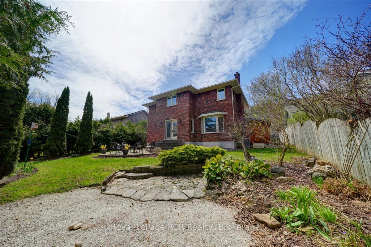 303 6th Avenue W Property Photo 47