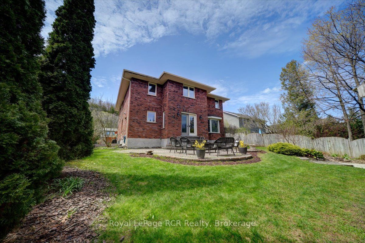 303 6th Avenue W Property Photo 48