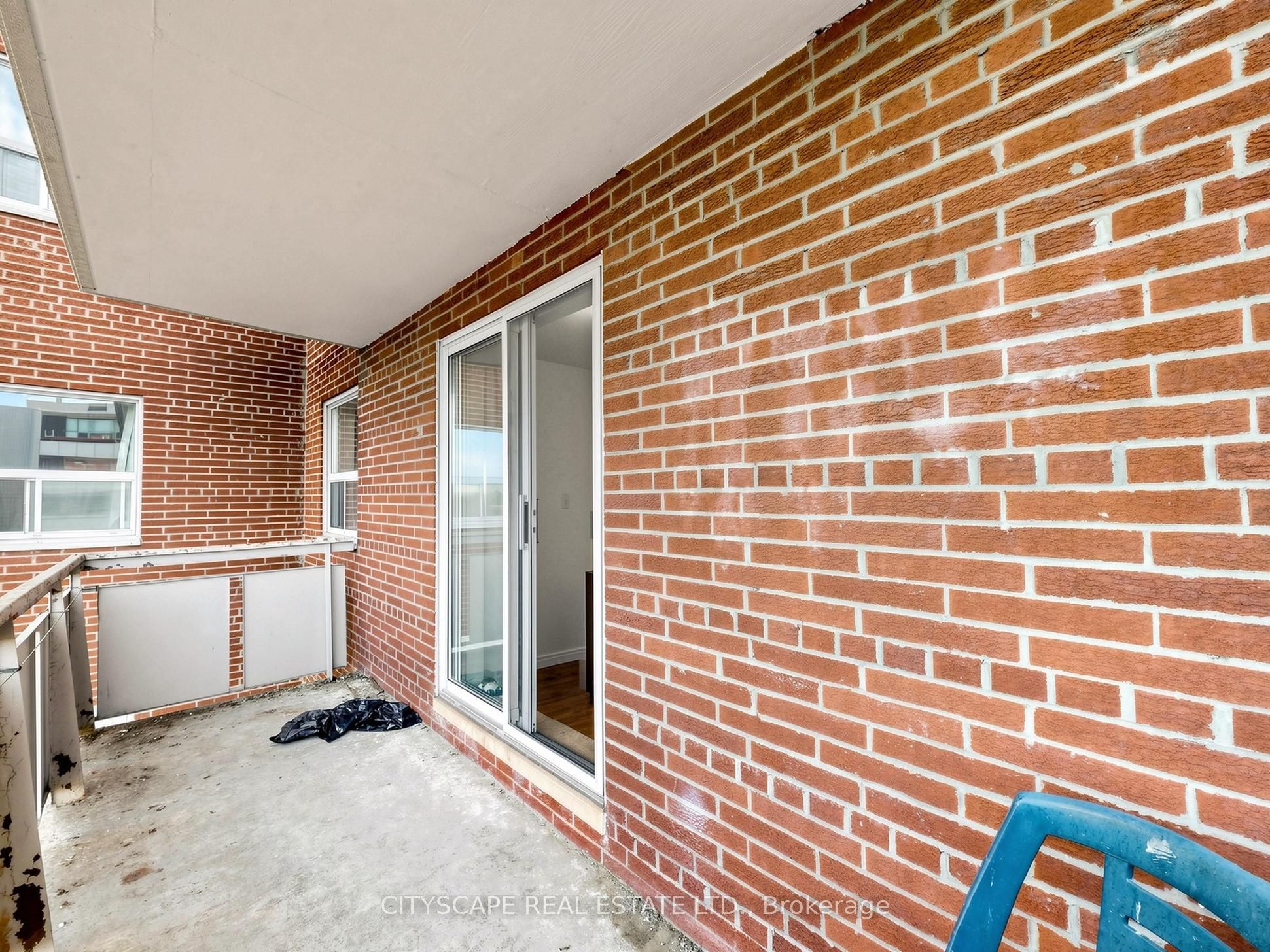 851 Queenston Road 708 Property Photo 13