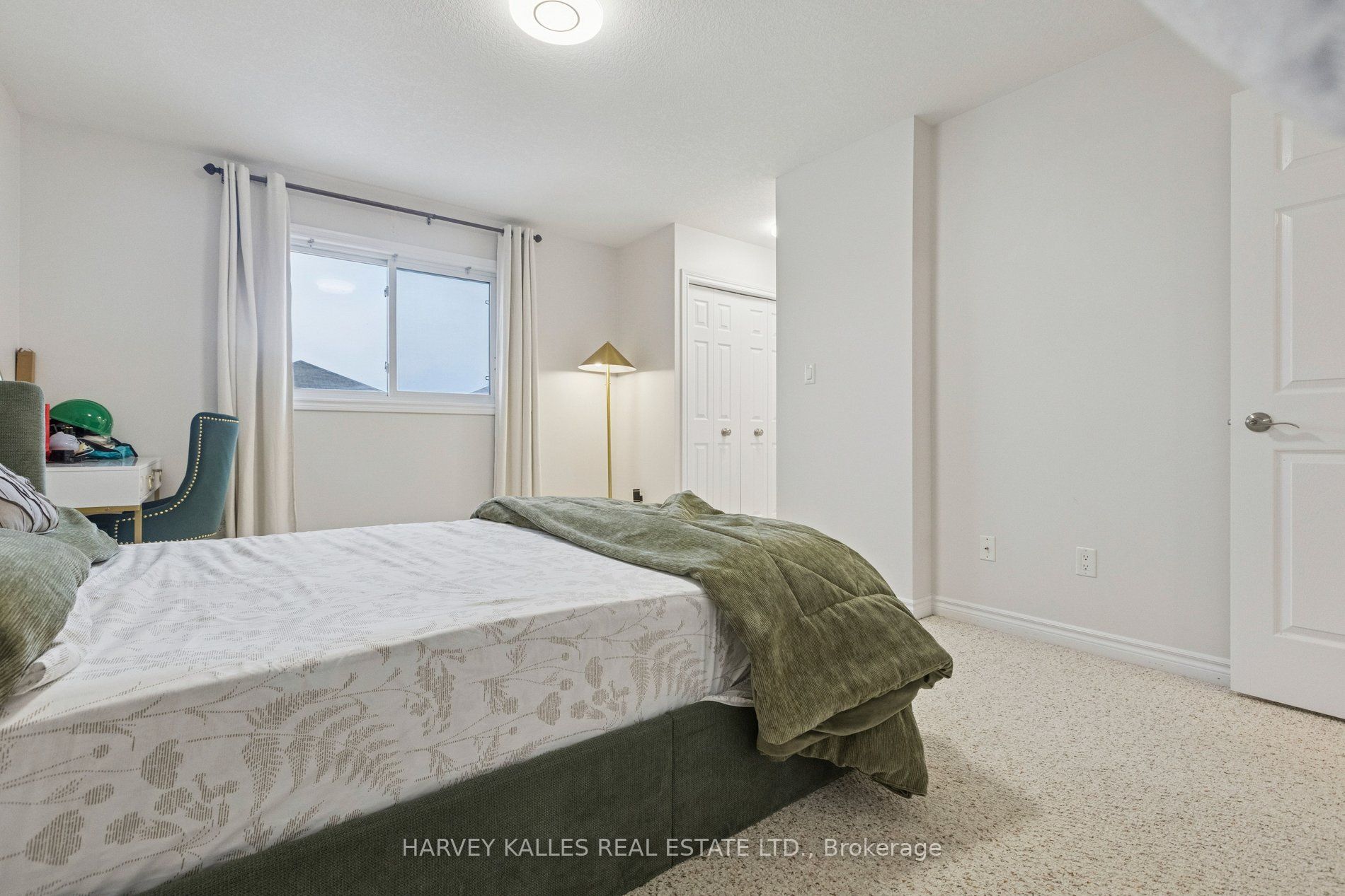 409 Tealby Crescent Property Photo 30