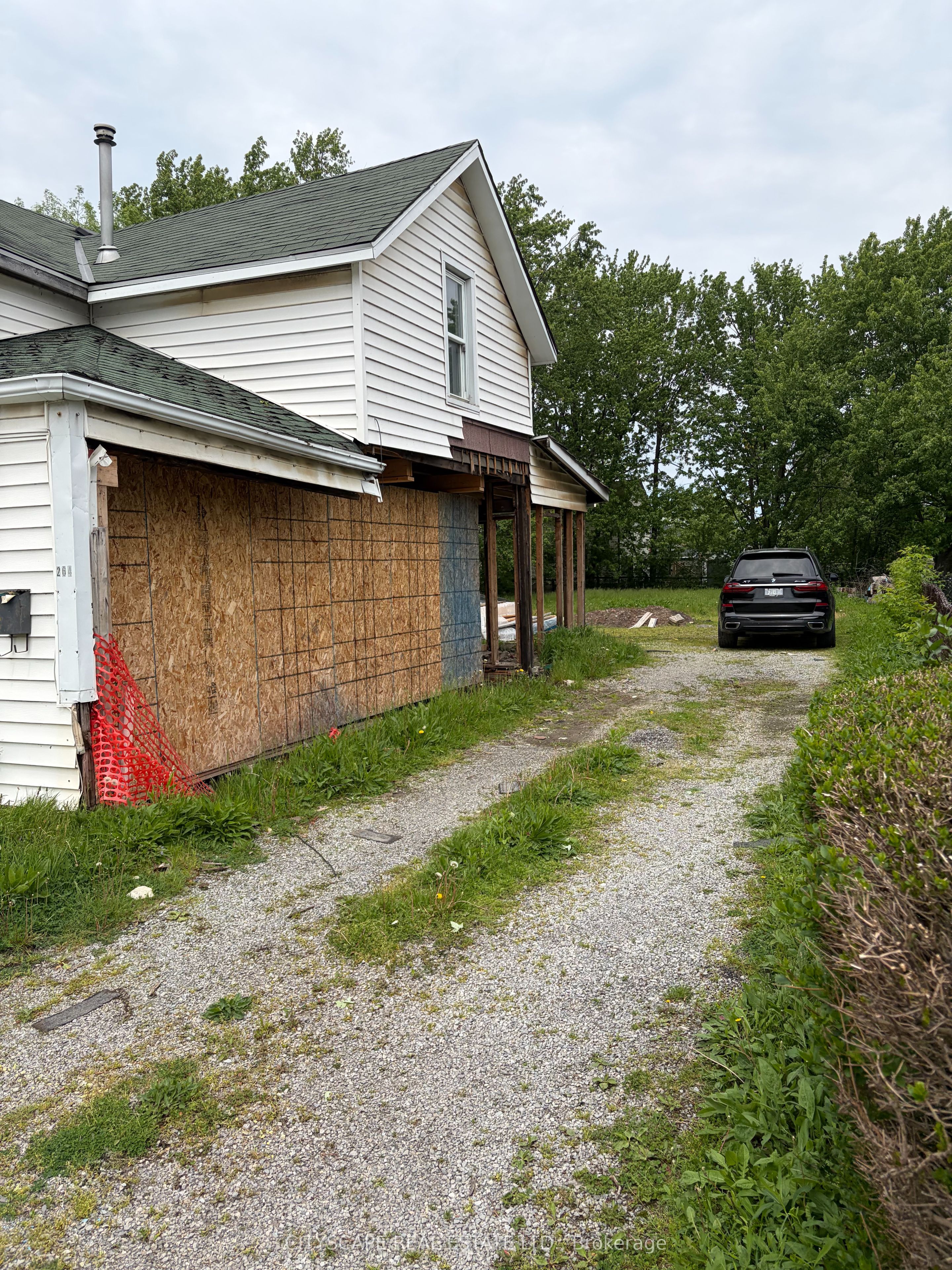 264 Gilmore Road Property Photo 3