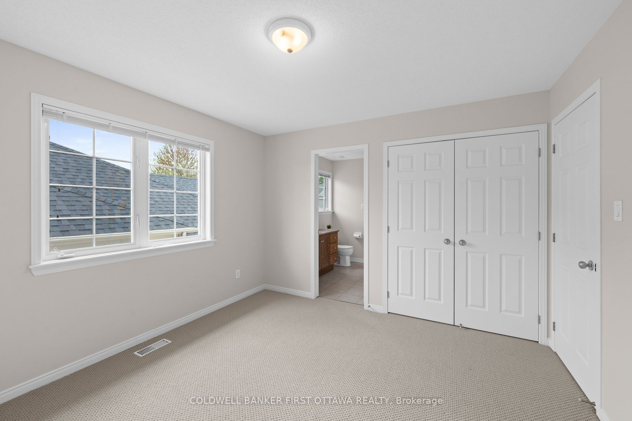 788 Kilbirnie Drive Property Photo 25