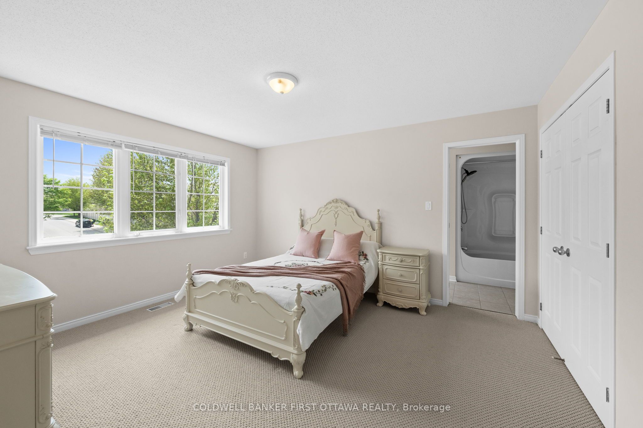 788 Kilbirnie Drive Property Photo 30