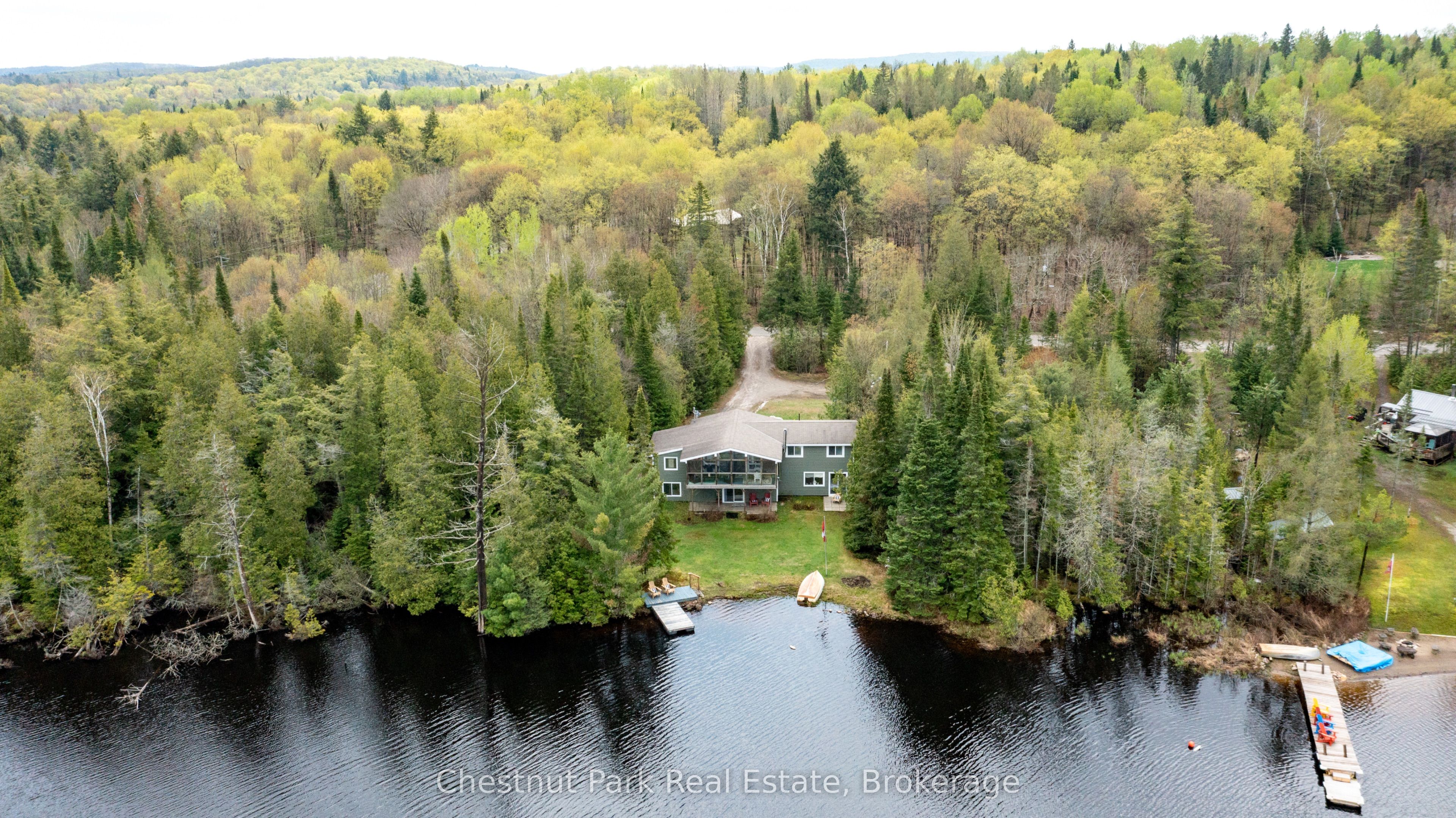 14 Lakeview Drive Property Photo 1