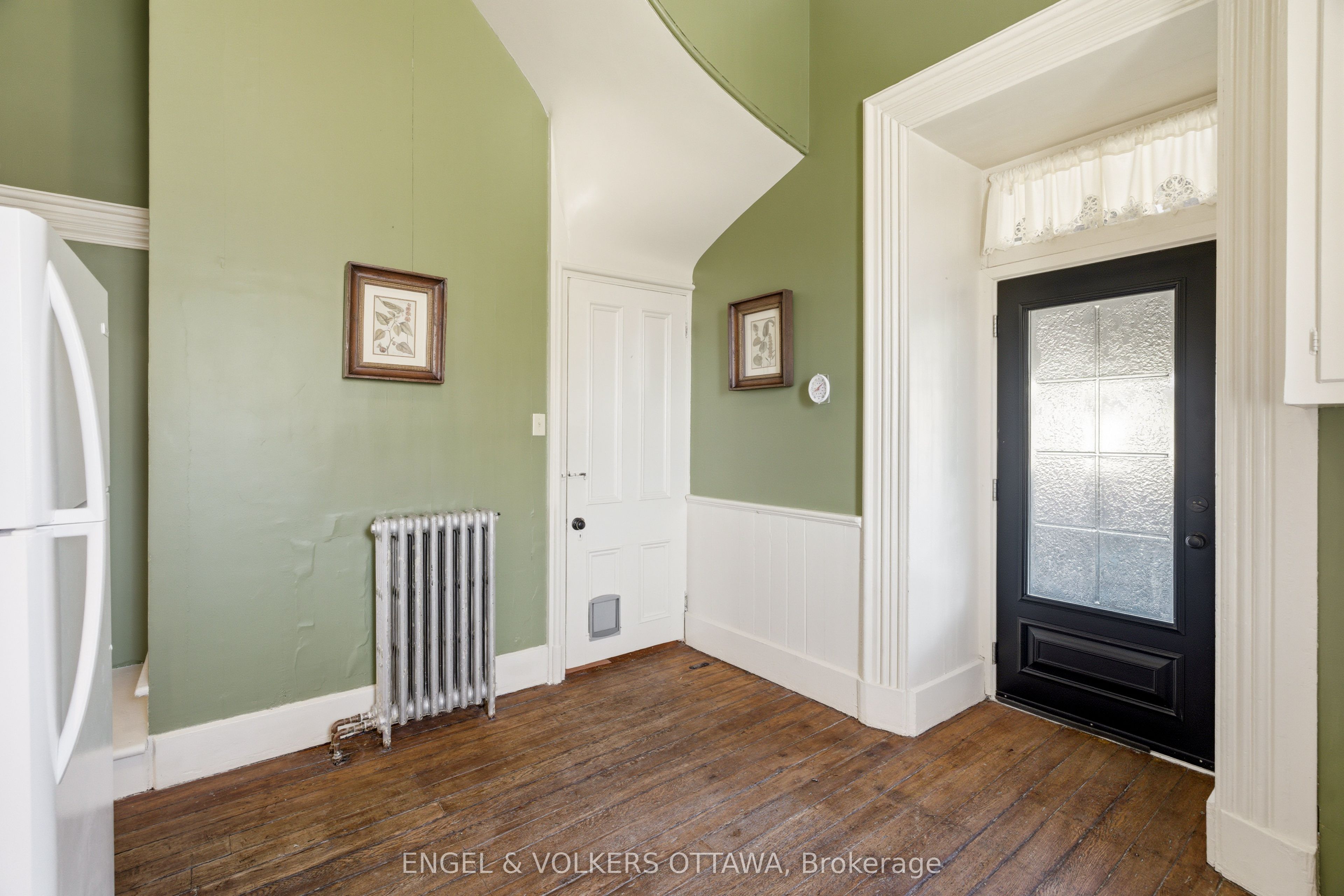 382 Mcgill Street Property Photo 18