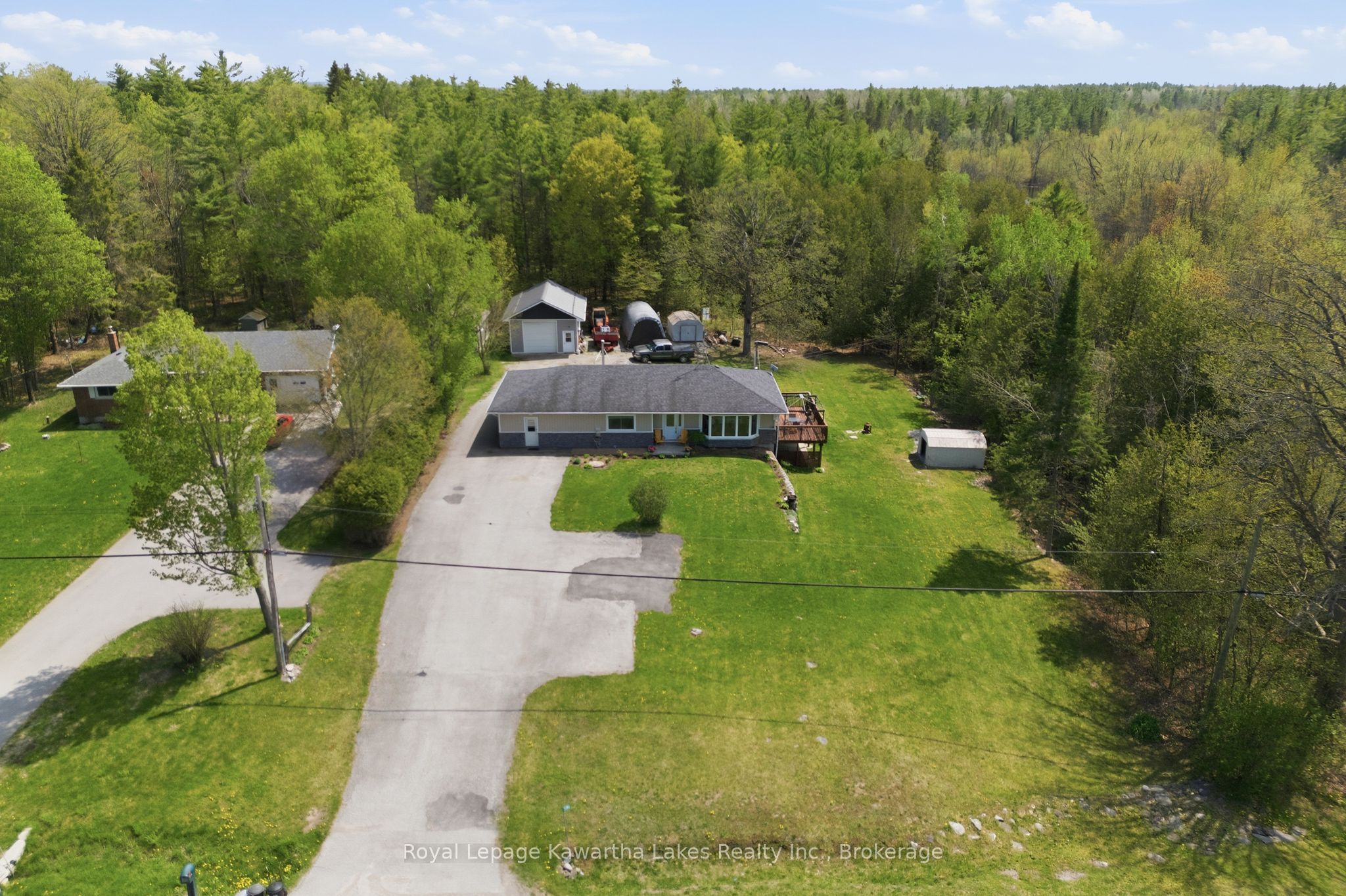2794 County Road 48 Property Photo 1