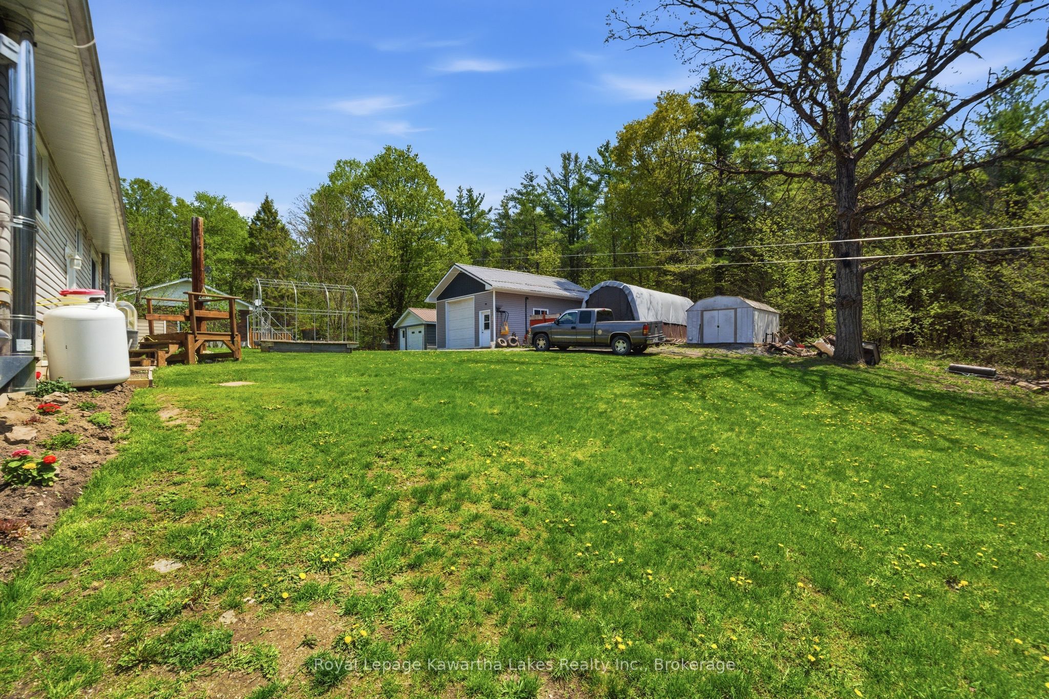 2794 County Road 48 Property Photo 42