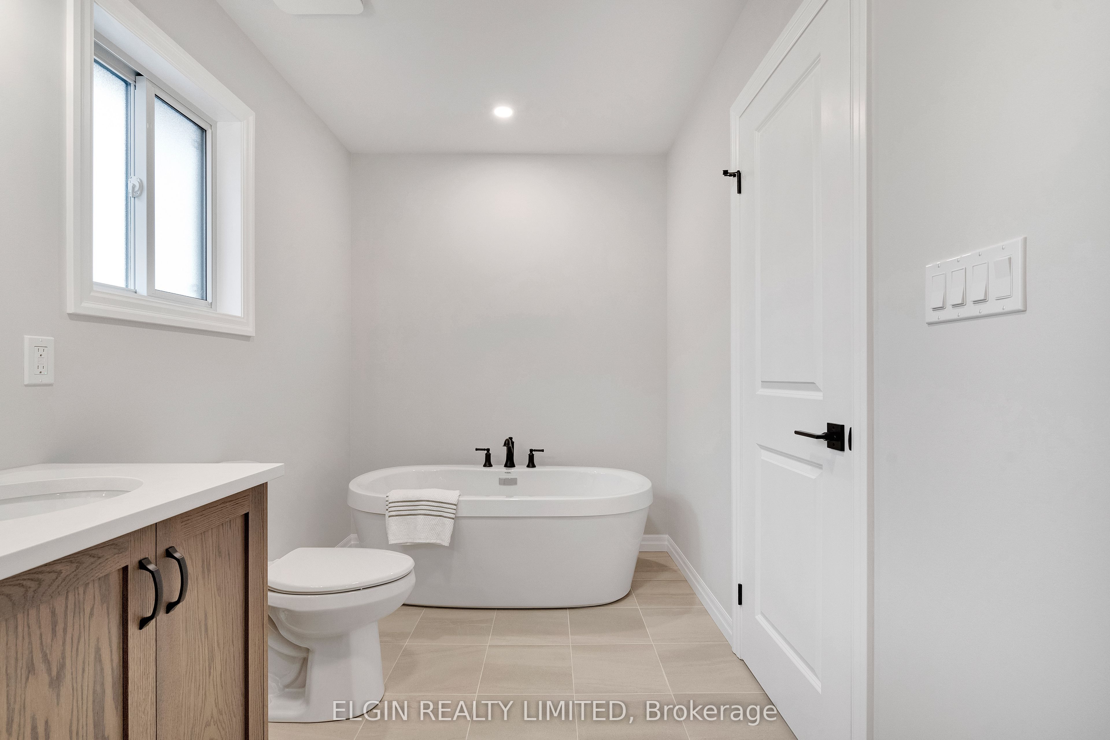 6 Keba Crescent Property Photo 23