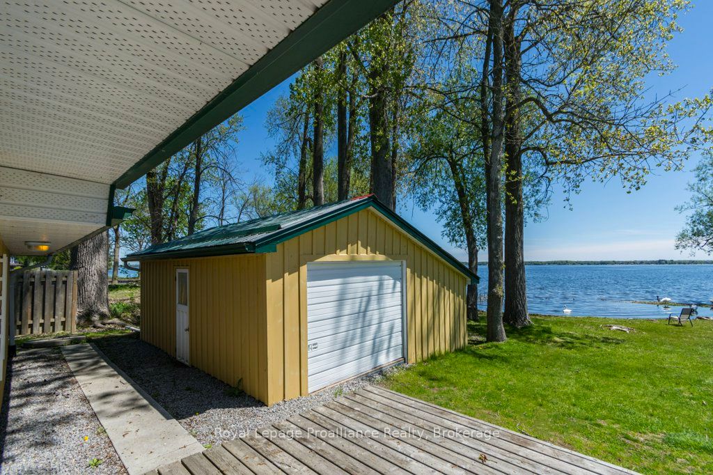 22579 Loyalist Parkway Property Photo 21