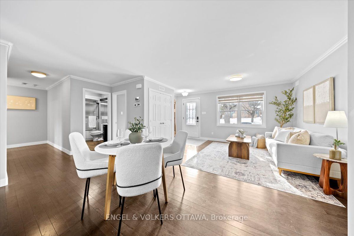 1005 Gold Crescent Property Photo 11