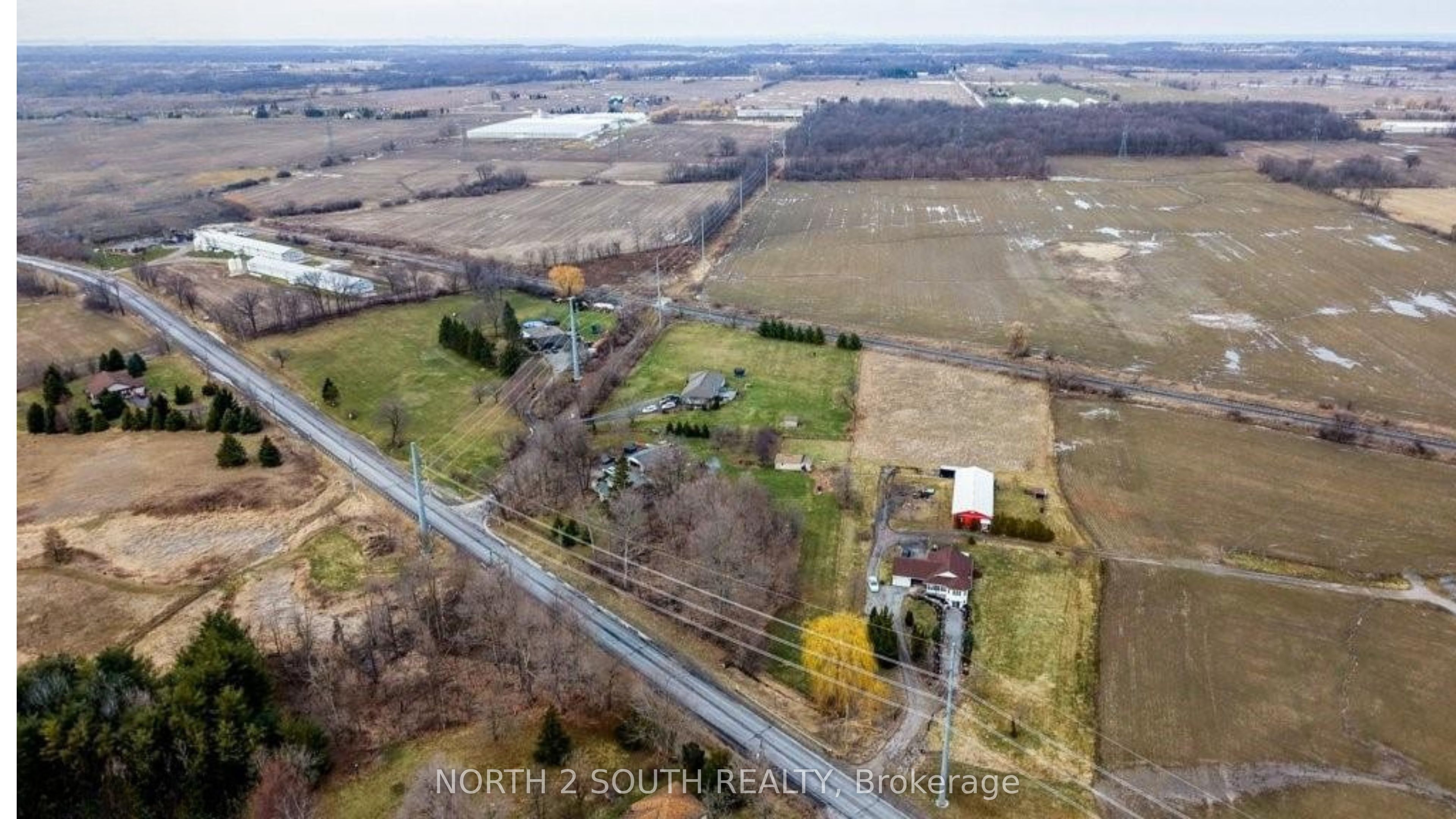 6757 Regional 20 Road Property Photo 5
