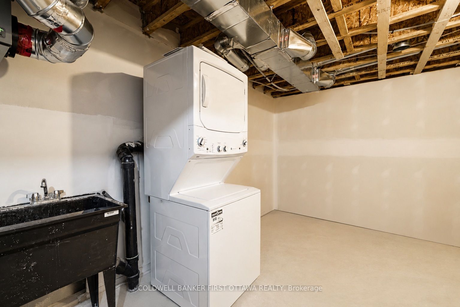 31 Francis Street Property Photo 33