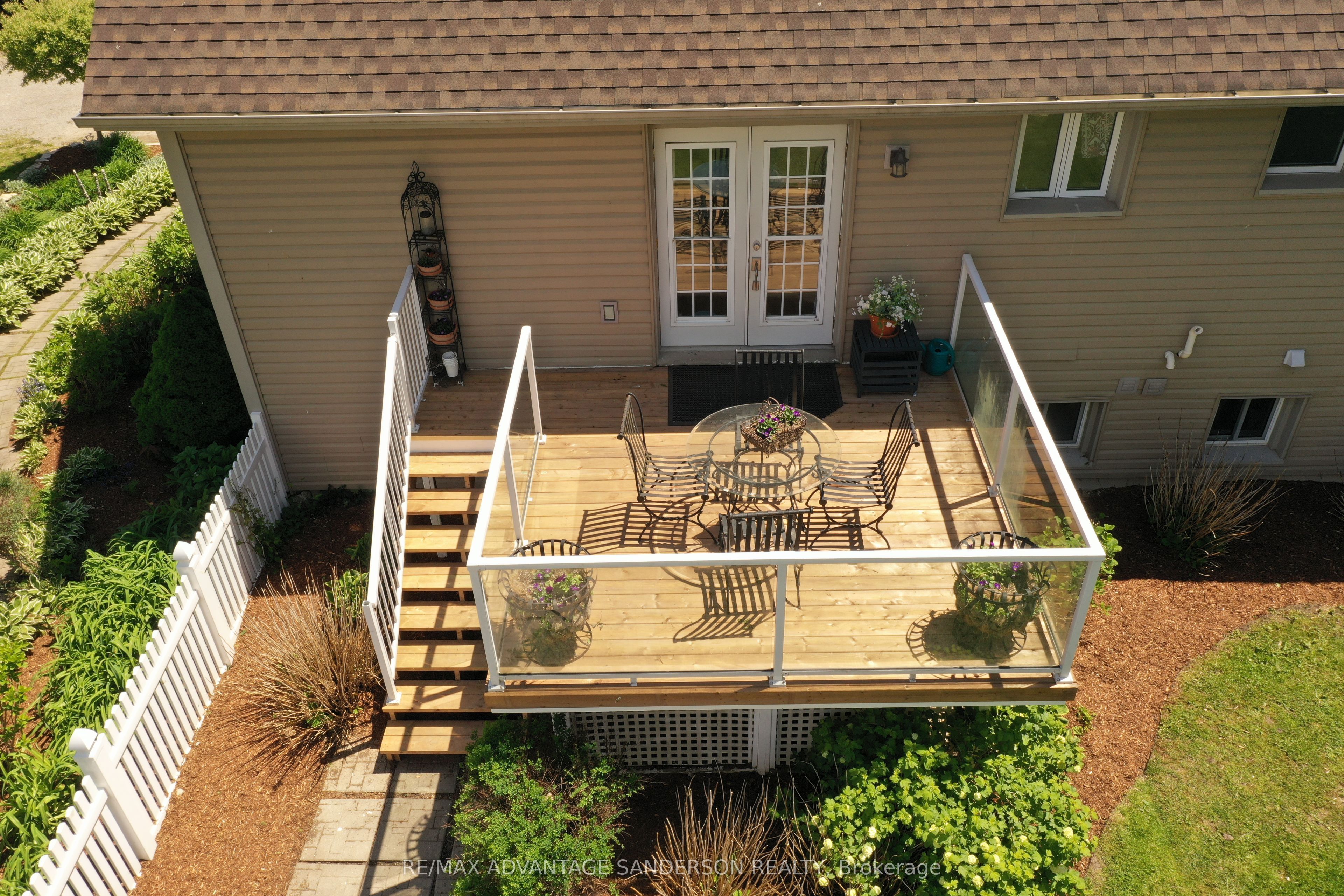 4099 Mcintosh Drive Property Photo 16