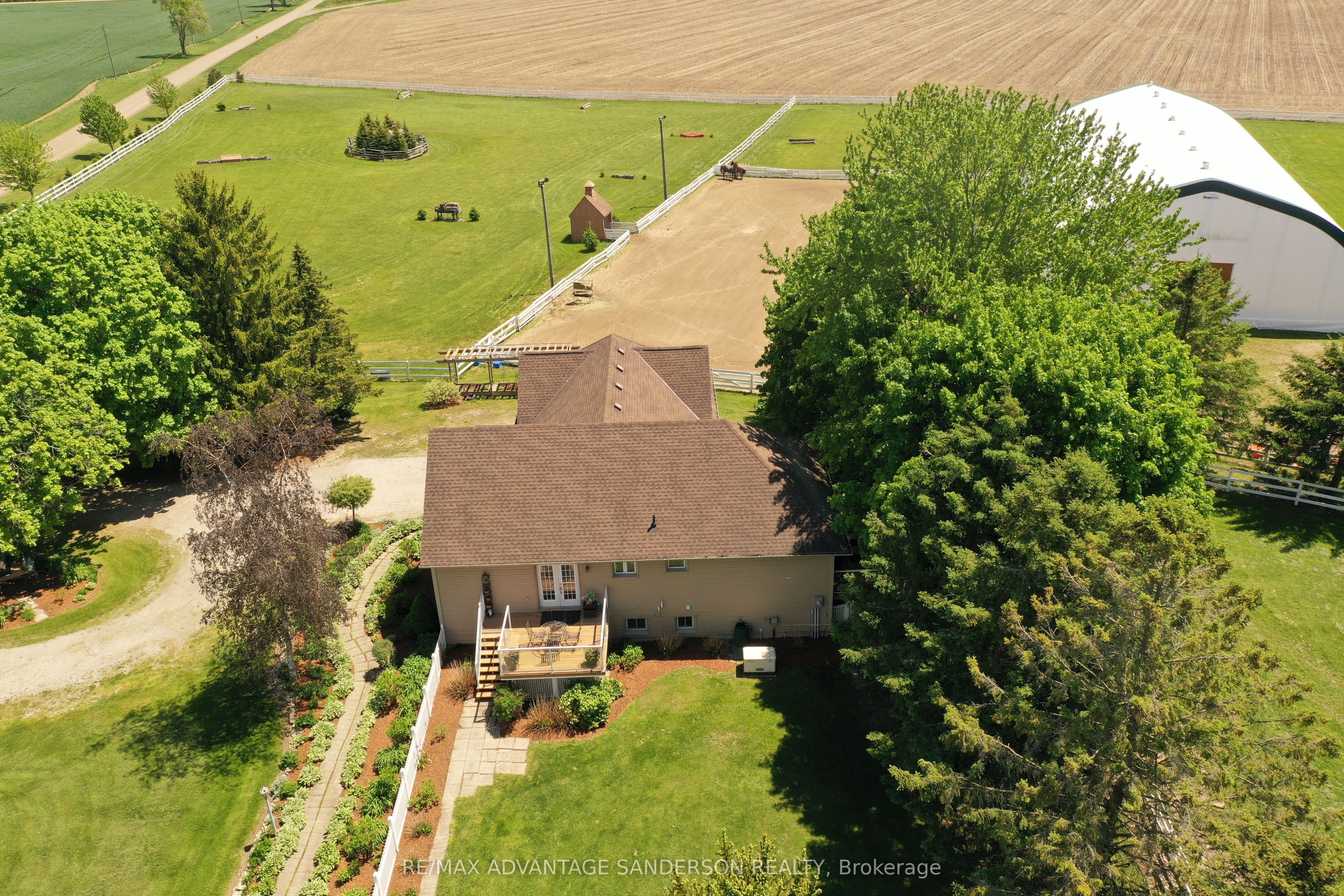 4099 Mcintosh Drive Property Photo 15