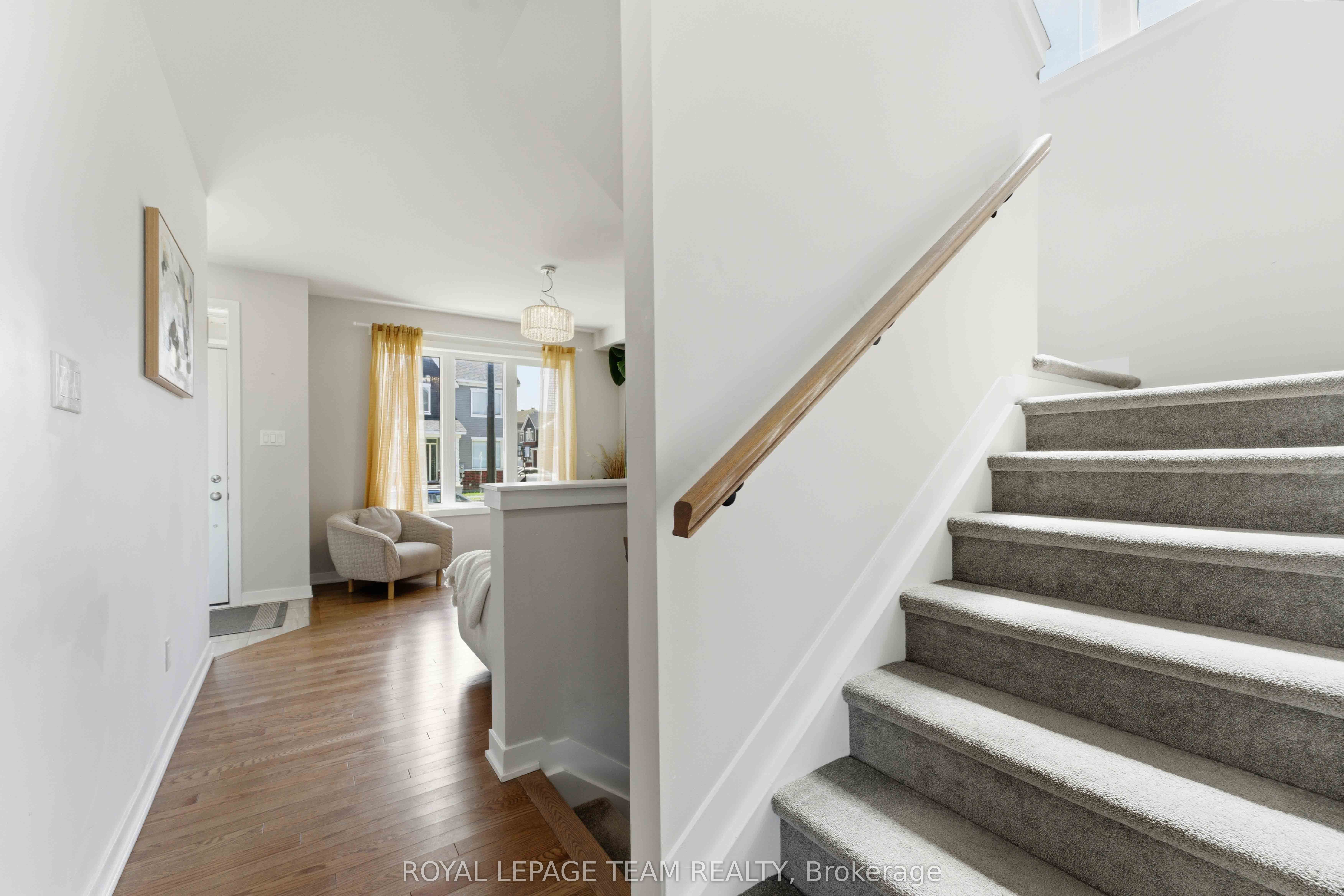 3048 Travertine Way Property Photo 10