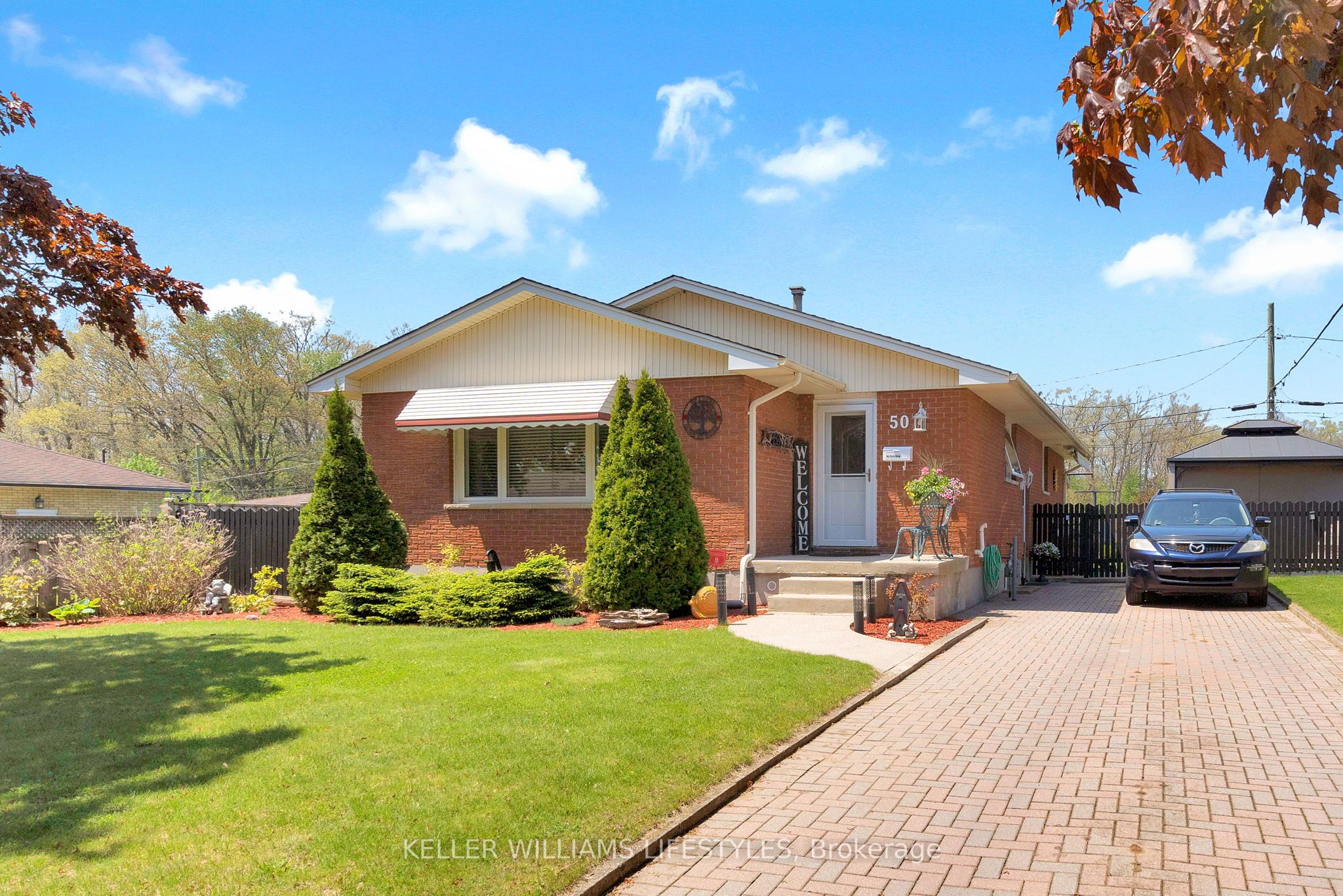 50 Algonquin Crescent