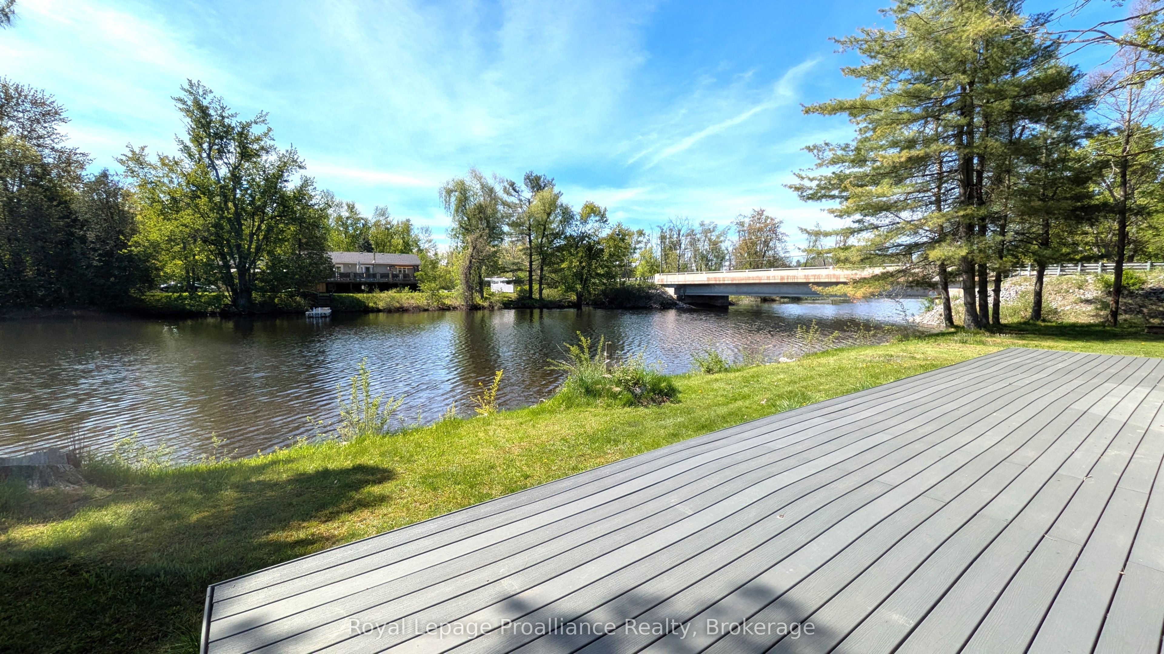 562 Cordova Road Property Photo 3