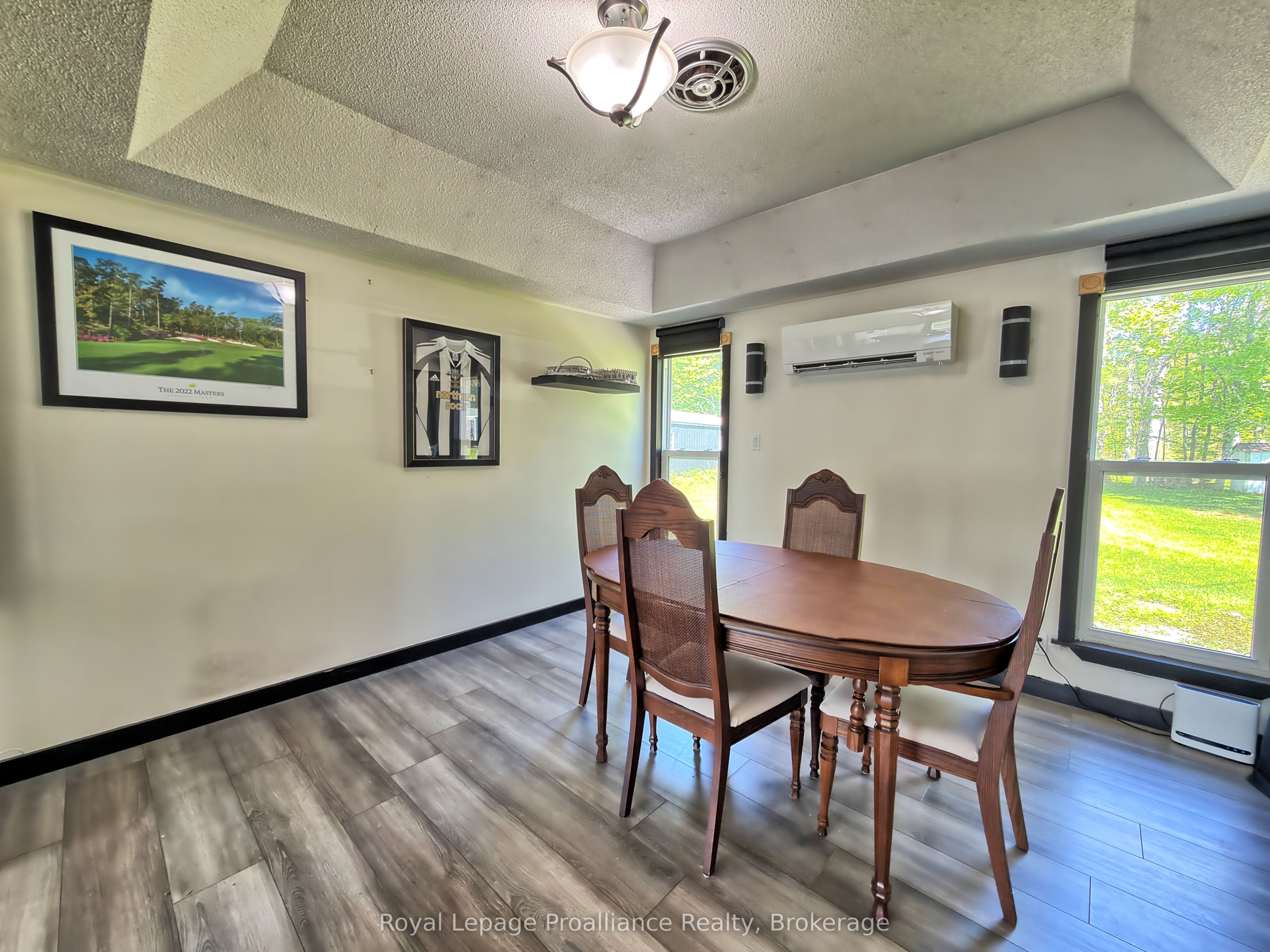 562 Cordova Road Property Photo 10
